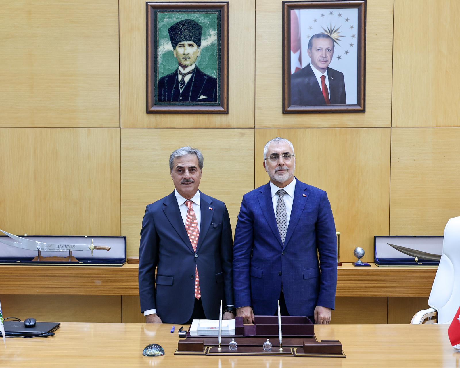 “Şehrimiz için tüm gayretimizle çalışmaya devam ediyoruz” 