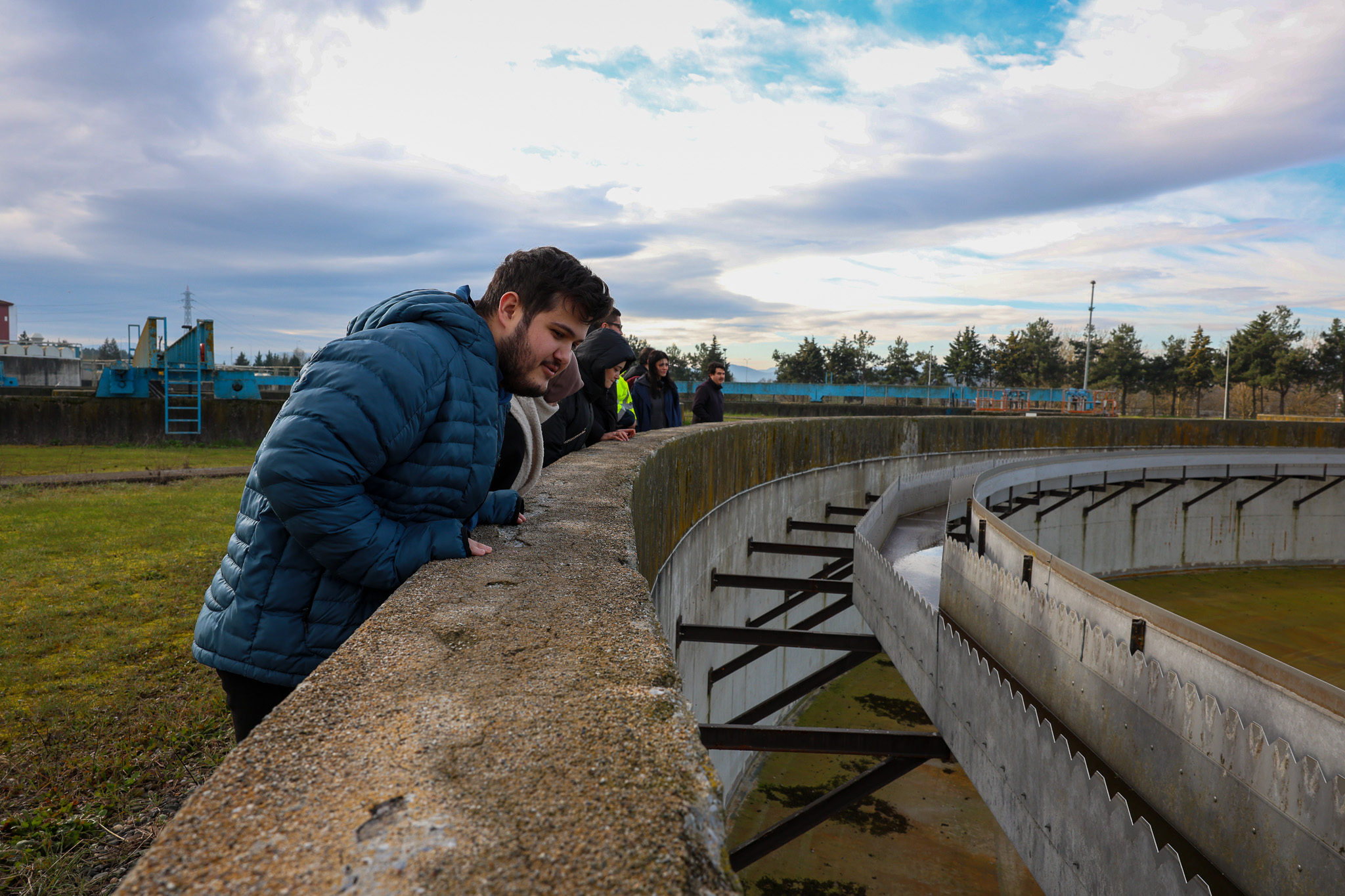 SASKİ’nin arıtma tesisleri öğrencilerin derslerine konu olmaya devam ediyor
