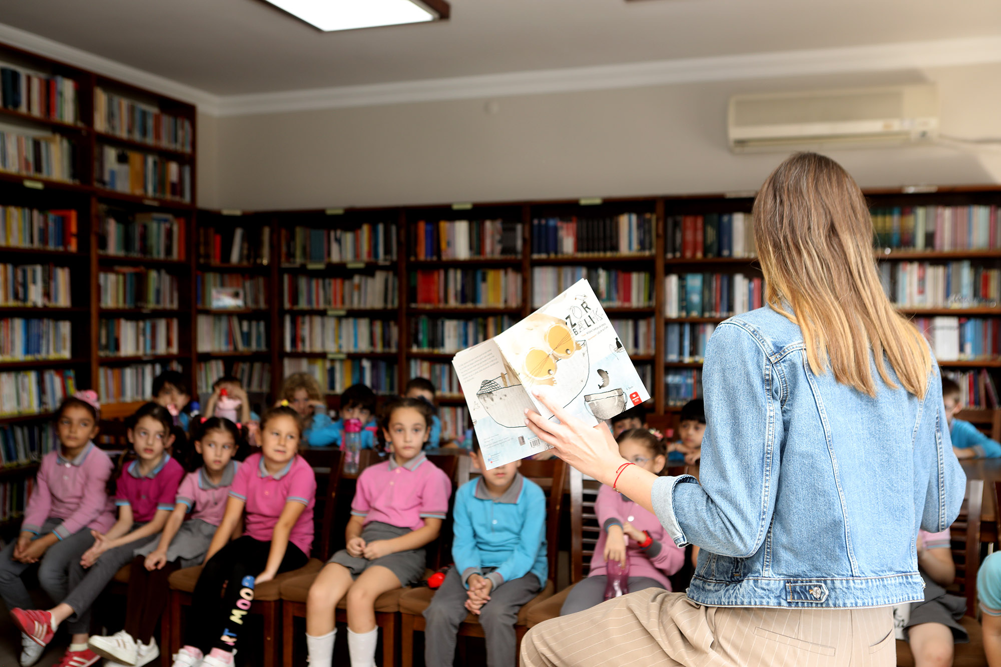  ‘Zor Balık’ söyleşisine minikler konuk oldu