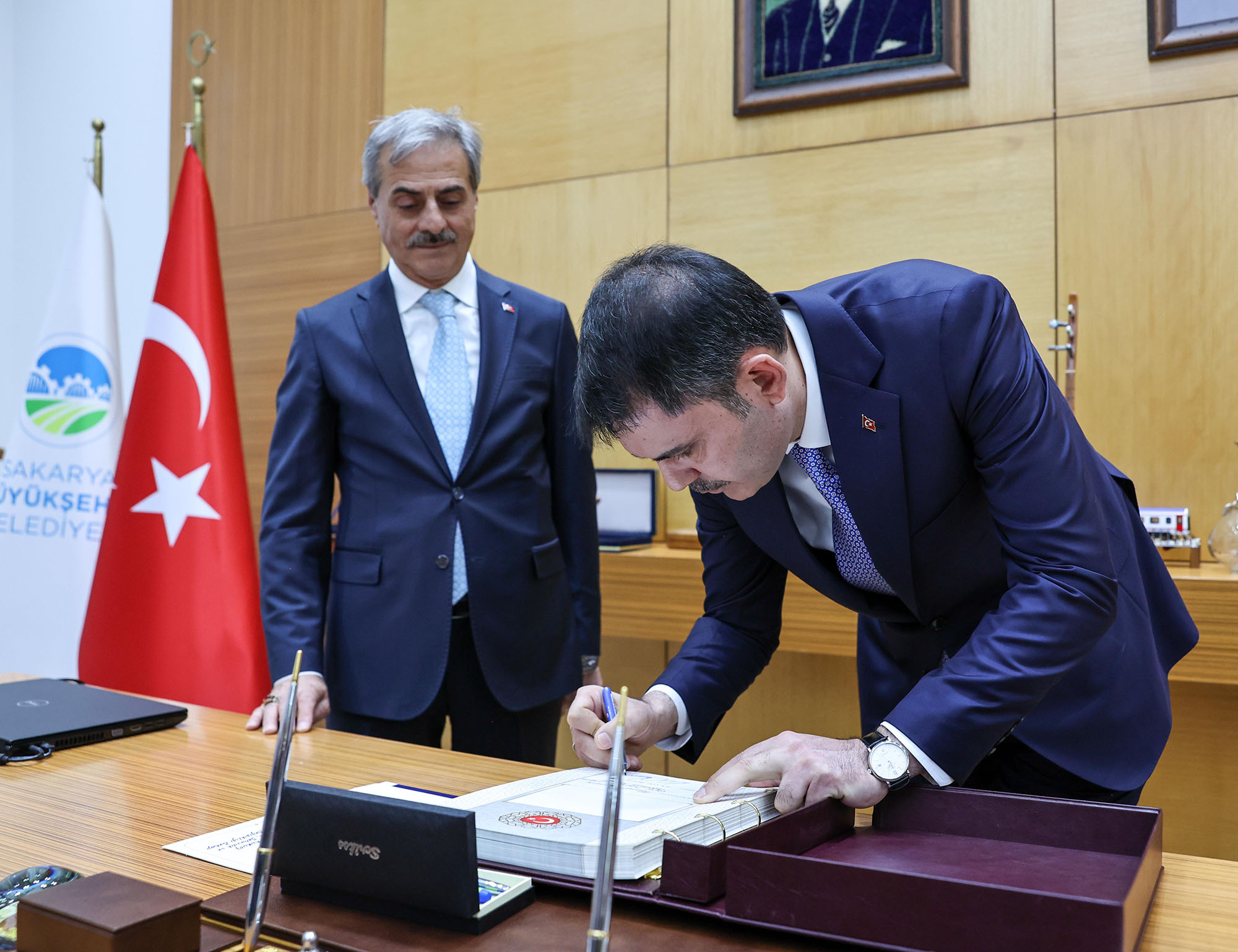“Yeşil, sosyal ve dirençli şehir hedefimize Sayın Bakanımızın destekleriyle hızla ilerliyoruz”