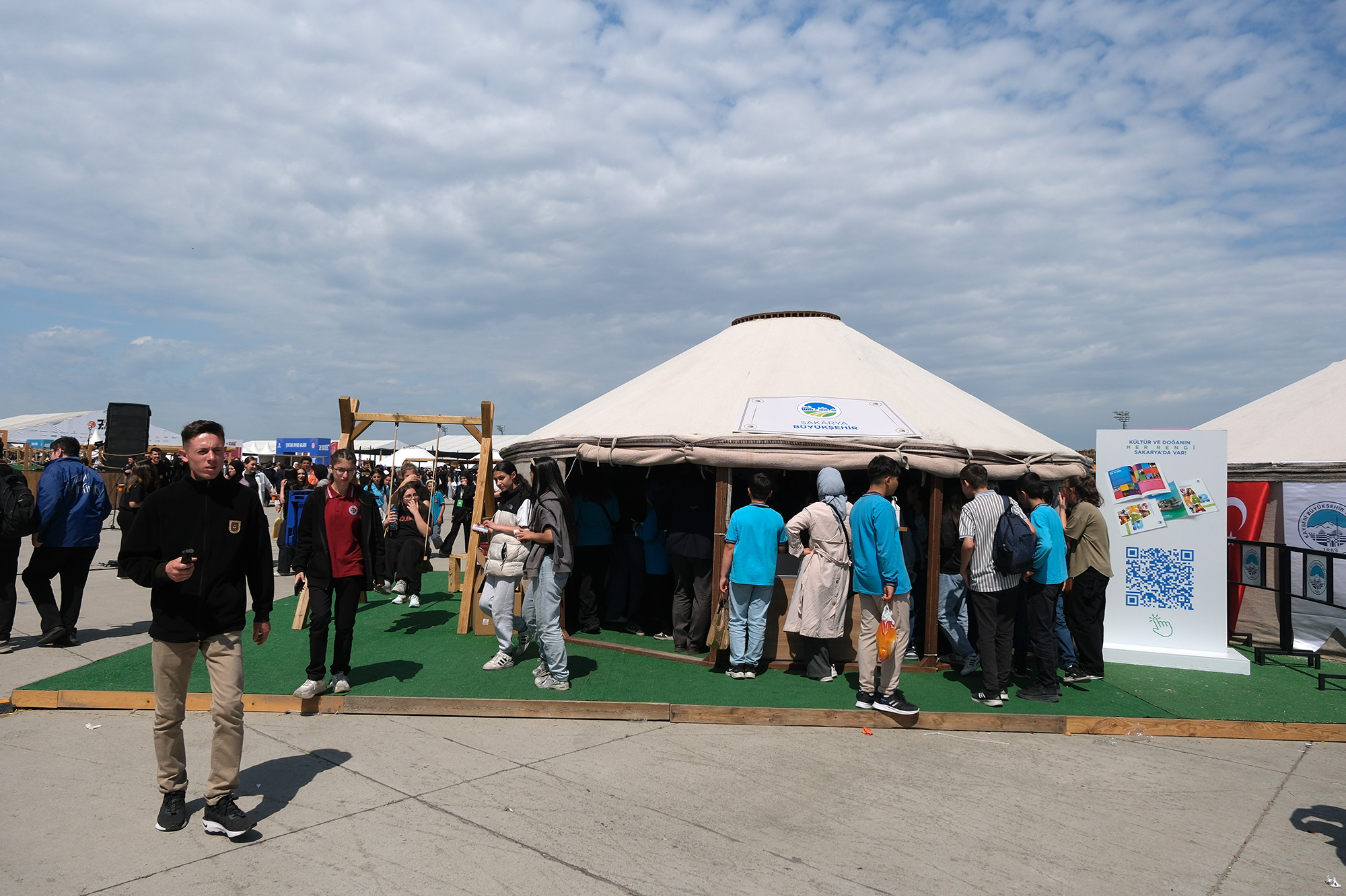 Sakarya’nın kültürel zenginliği ve gastronomi kimliğini Etnospor’da dünya tanıyor