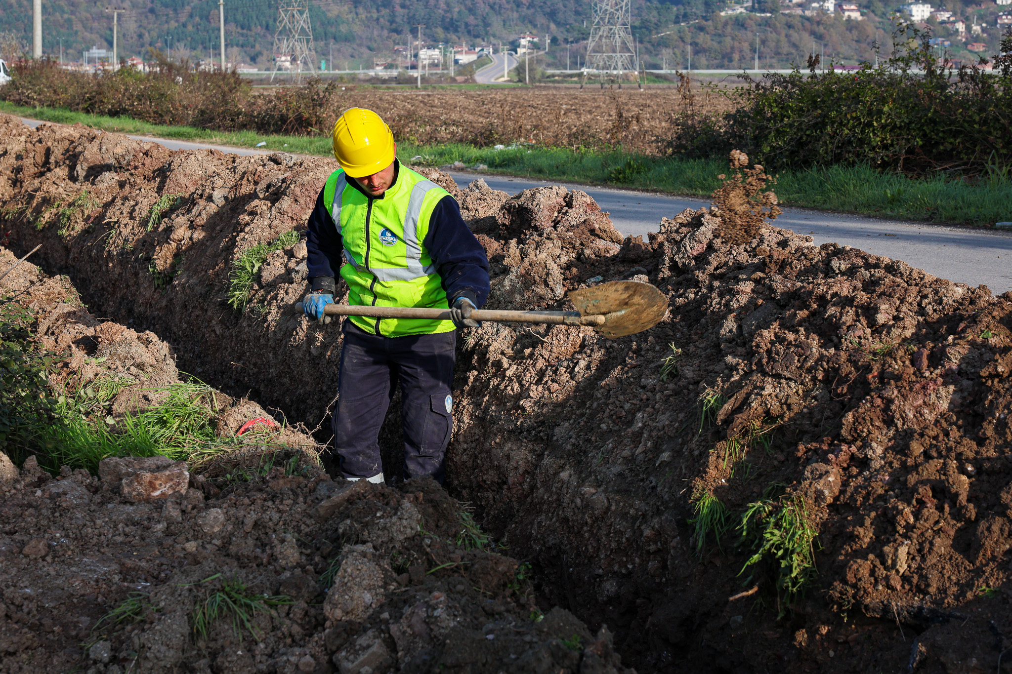 Bin 600 metrelik yenileme projesiyle bölgenin atık su altyapısı güçleniyor