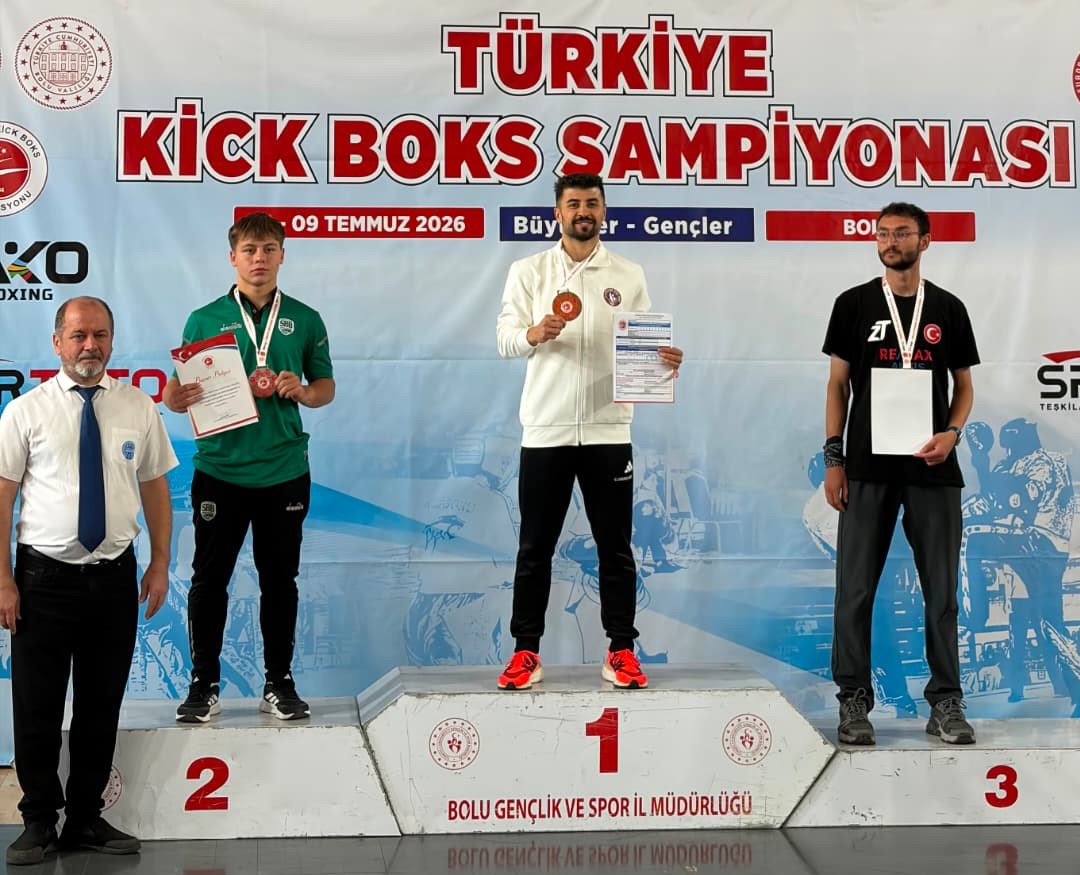 Kick boksta Büyükşehir rüzgârı: 3 Türkiye şampiyonluğu