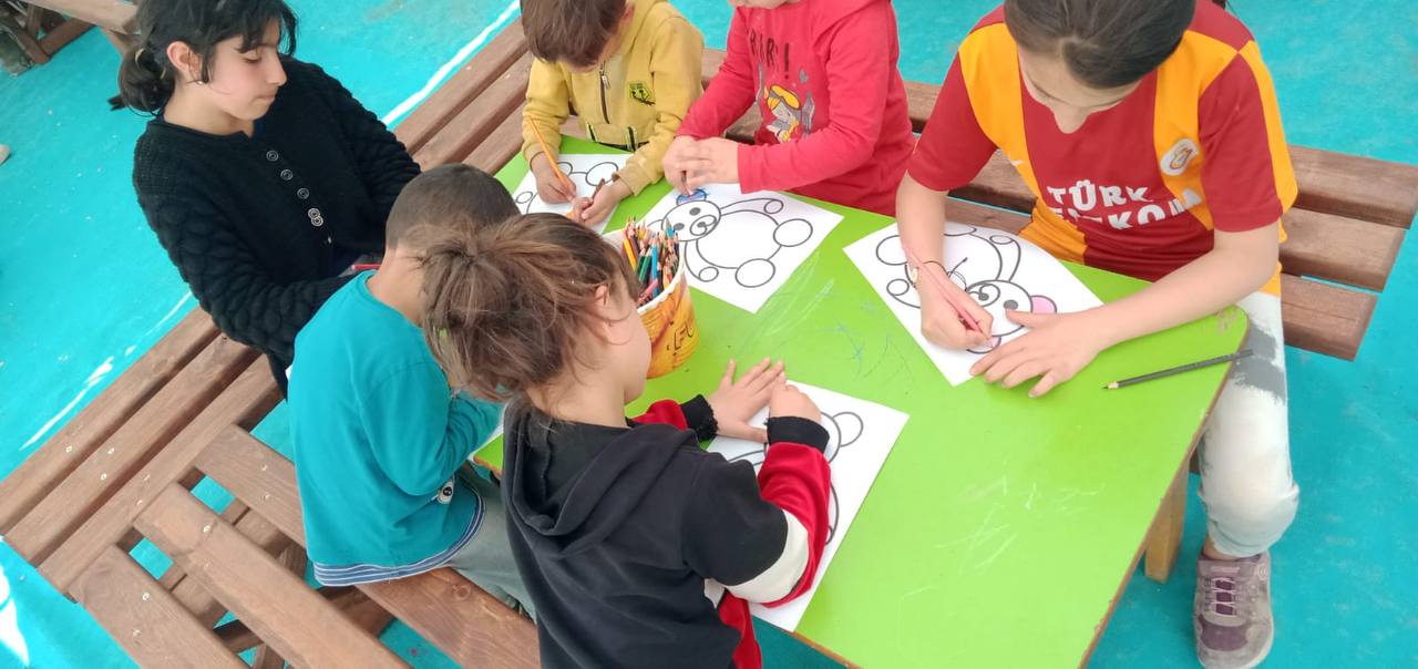 Büyükşehir Diyarbakır’da deprem çocuklarının sevinci oldu