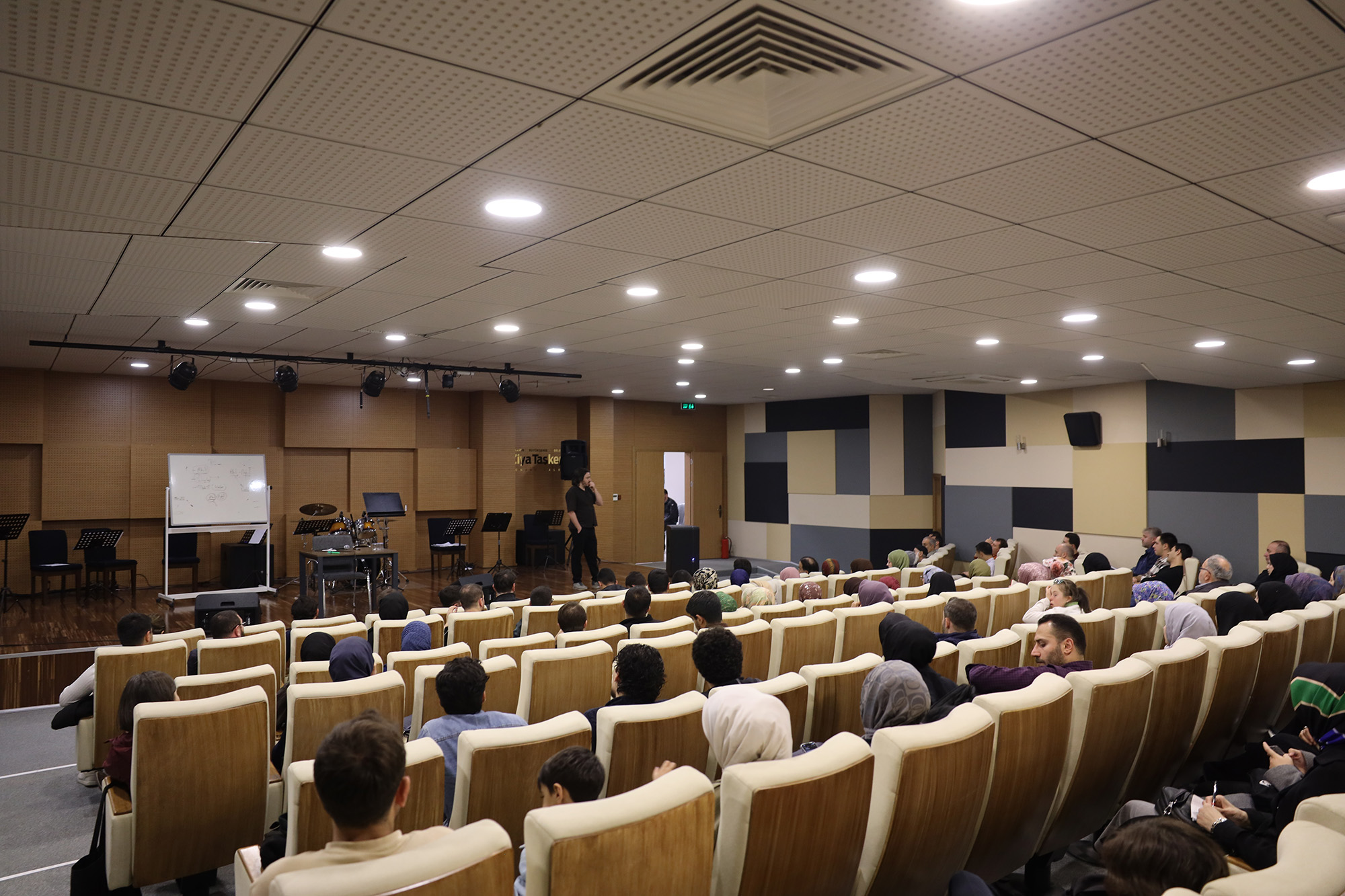 Büyükşehir Akademi’de Kelam Atölyesi yoğun katılımla başladı