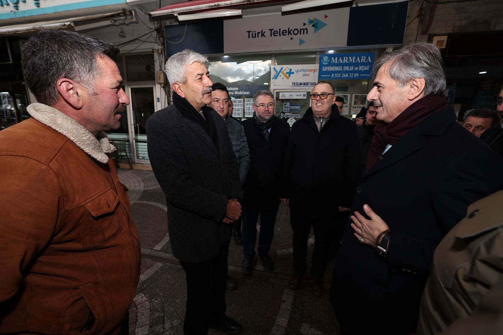 Yusuf Alemdar iftar öncesi Geyve’yi adımladı: “Güçlü Sakarya her ilçesinin güçlü olmasıyla mümkündür”