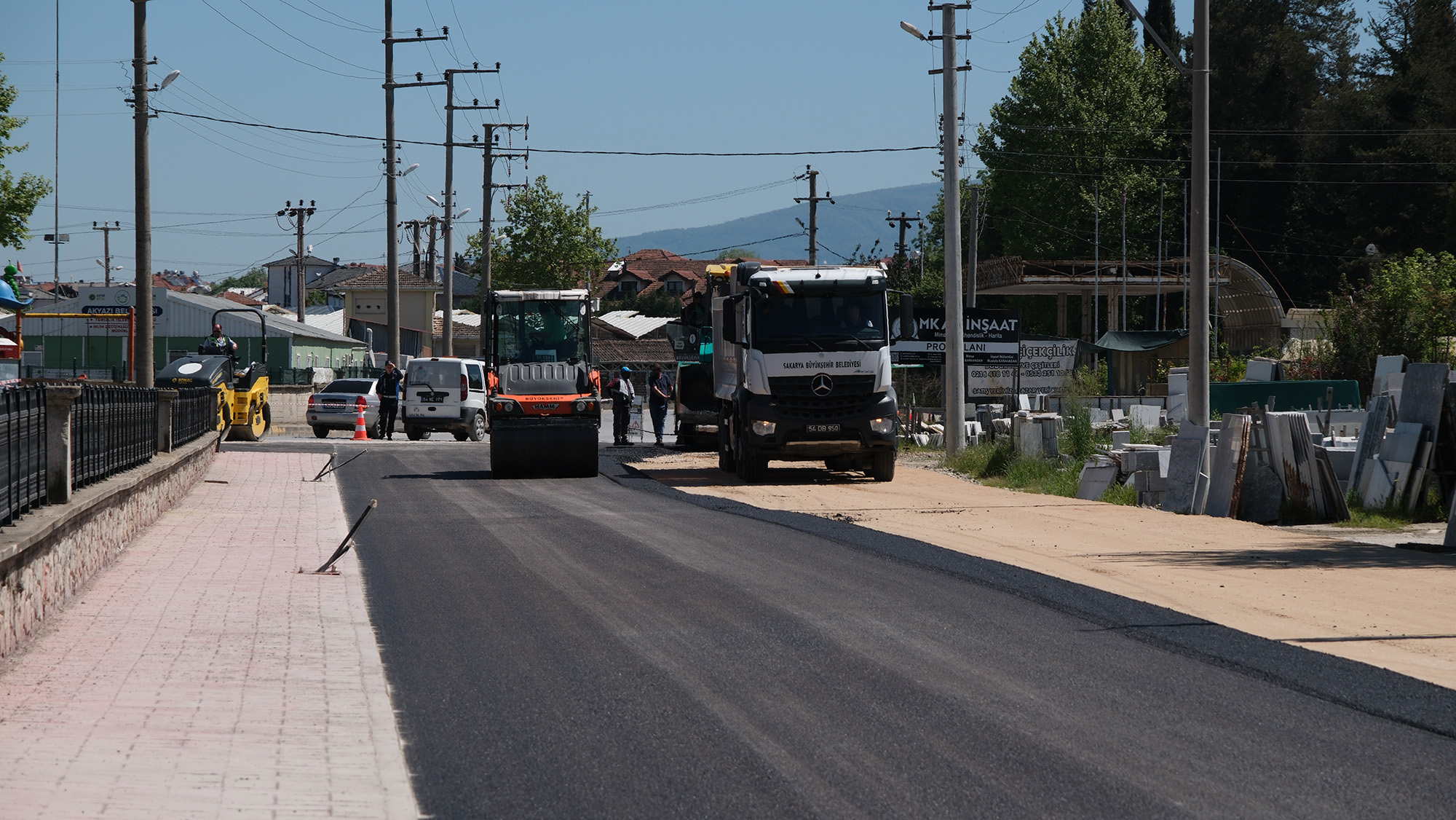 Akyazı’da duble yol ve rekreasyon projesi tamamlanıyor