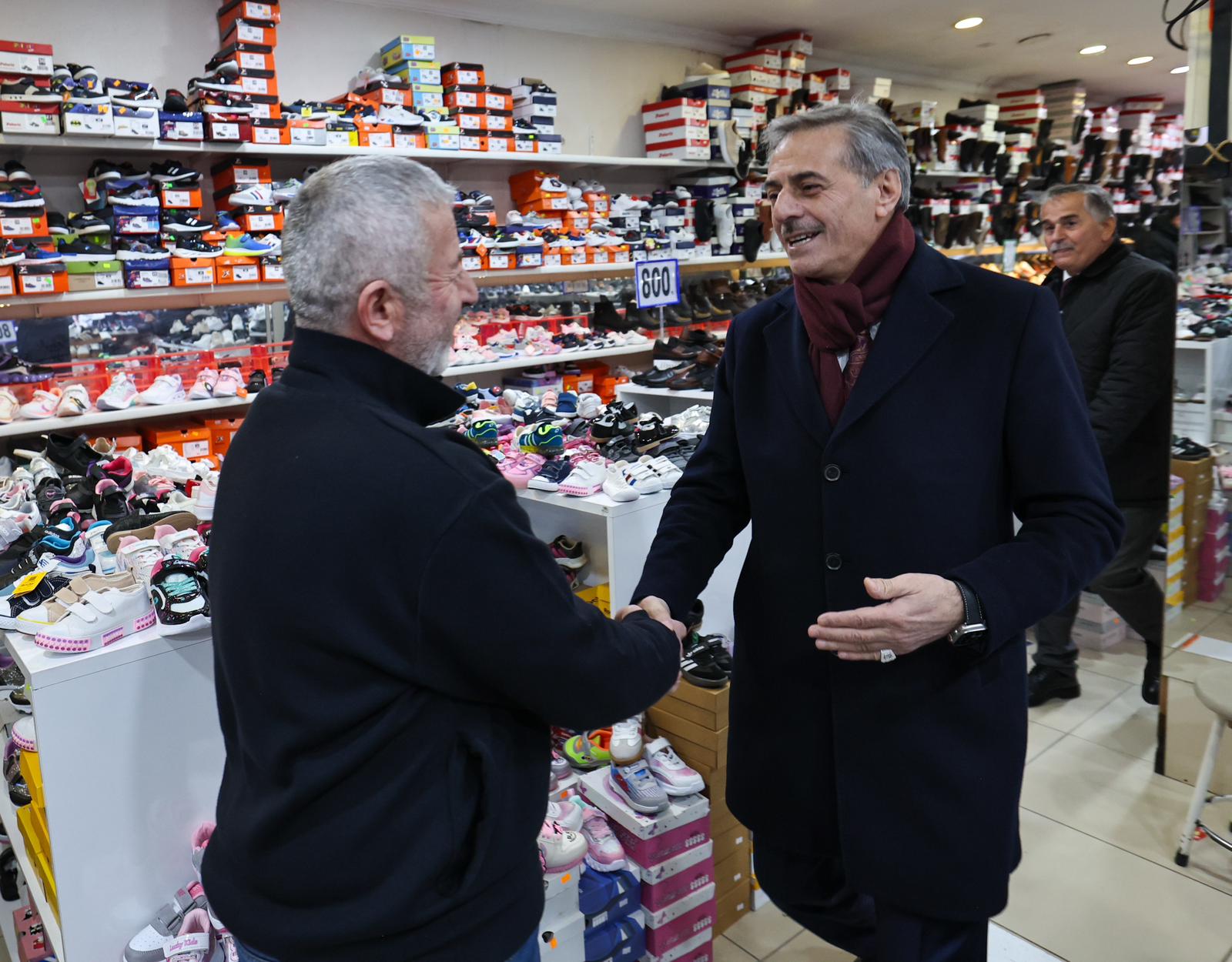 Başkan Alemdar’dan Arifiye’ye ‘prestij cadde’ açıklaması: “Bayramdan sonra başlıyoruz”