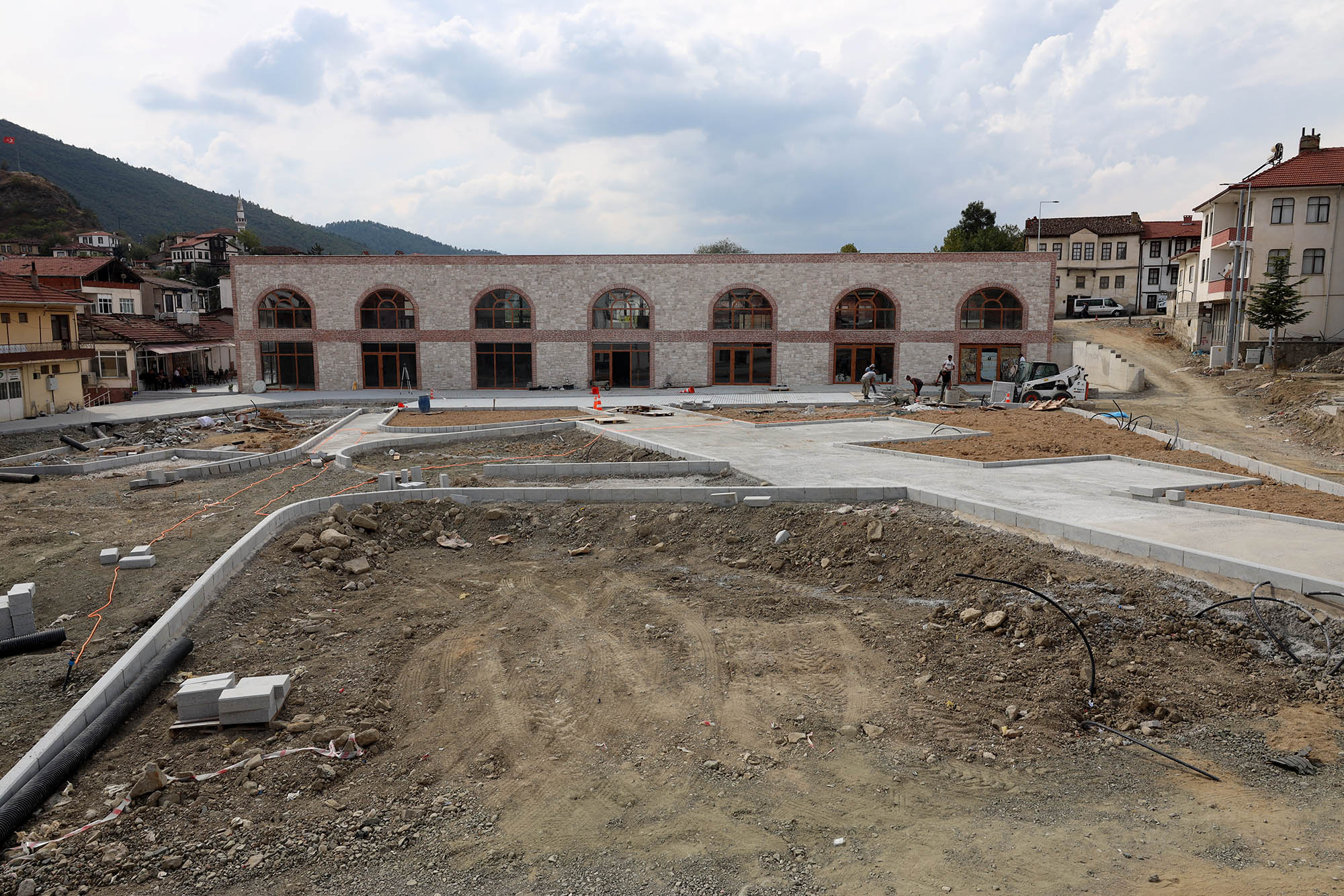 Şehrin turizm rotası Taraklı’ya 4 ayrı projeyle yepyeni bir yüz: Yeni yaşam alanları hızla tamamlanıyor