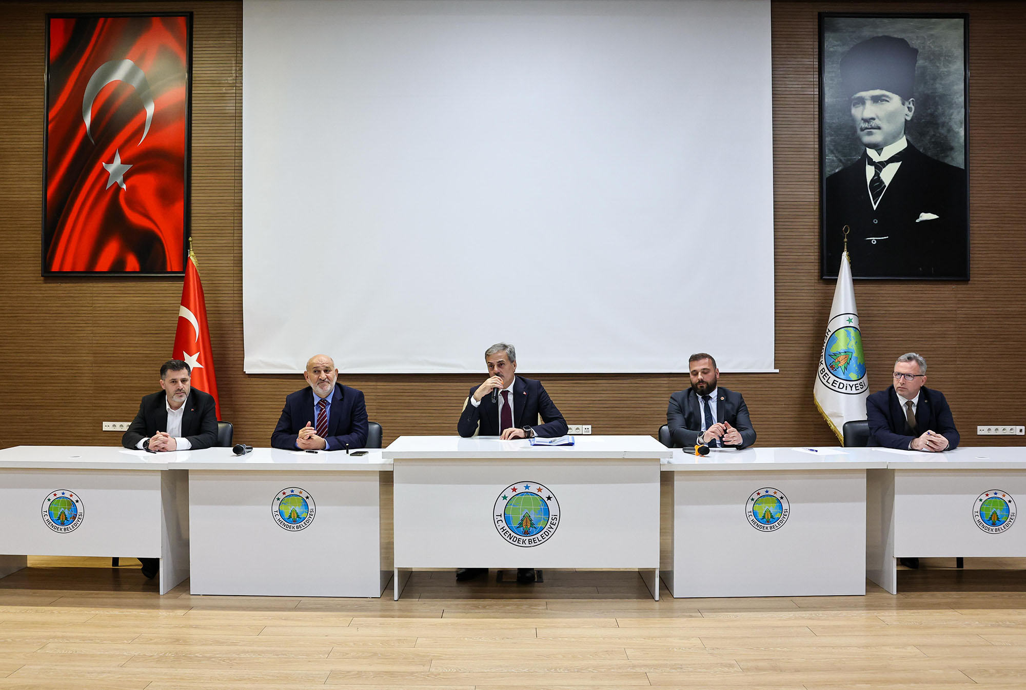 “Şehrimizin tamamı için hizmet üretiyor, 16 ilçemize ulaşıyoruz”
