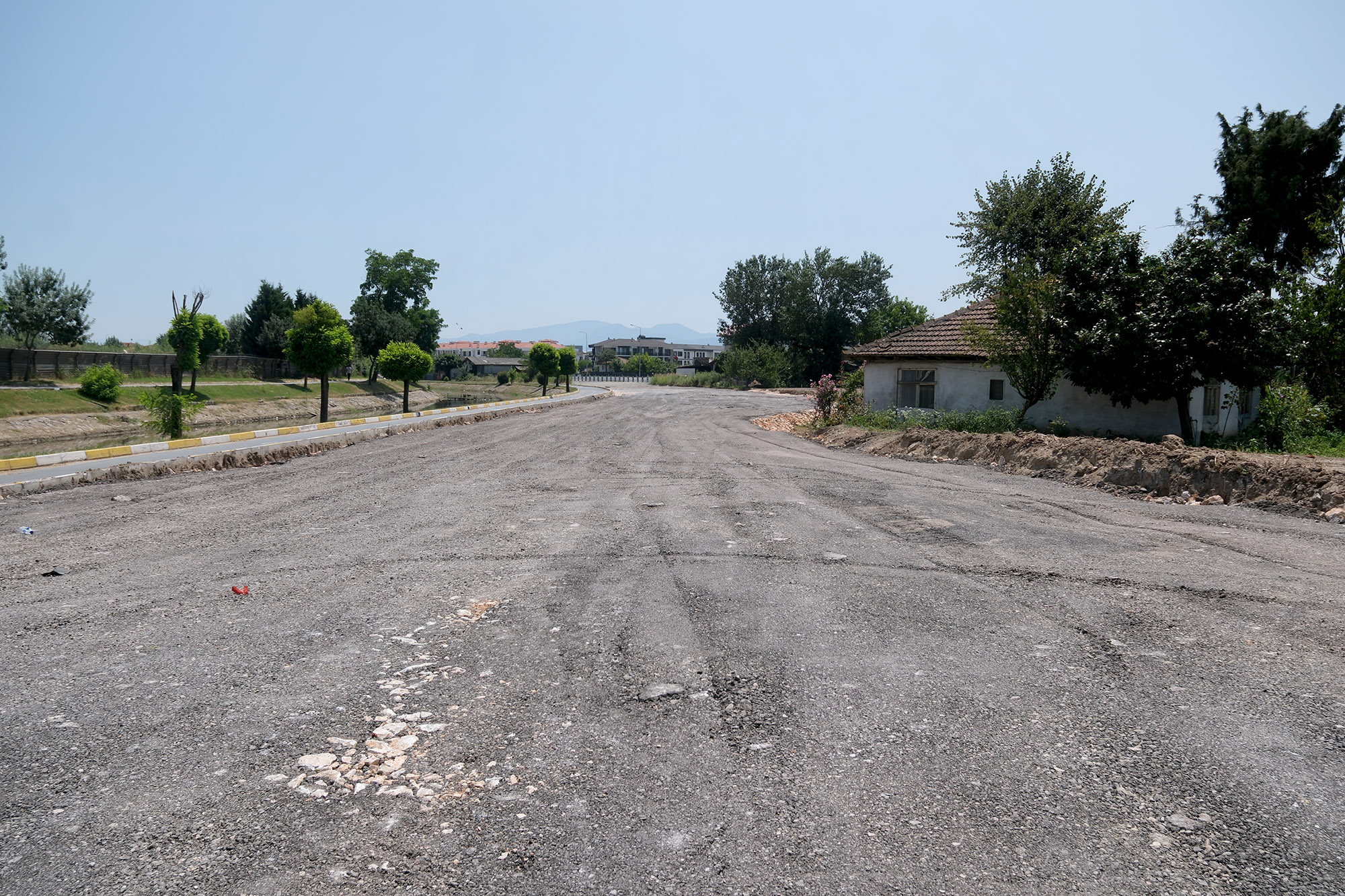 Büyükşehir Serdivan ulaşımını rahatlatıyor: İlk işlem tamam