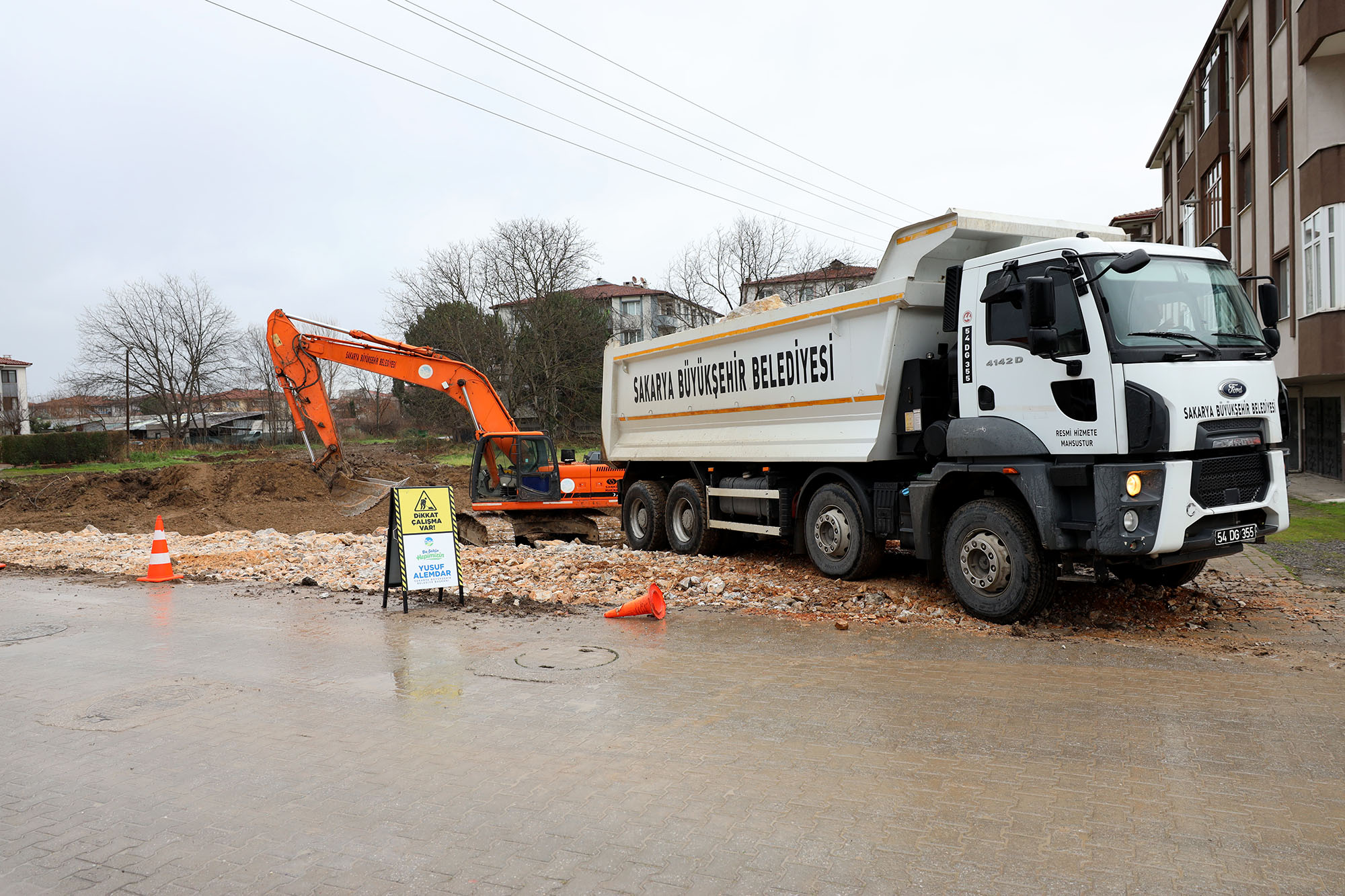 Başkan Alemdar’dan Sakarya’nın ulaşım altyapısına yeni bir arter müjdesi: İşlem bu kez o bölgede başlatıldı