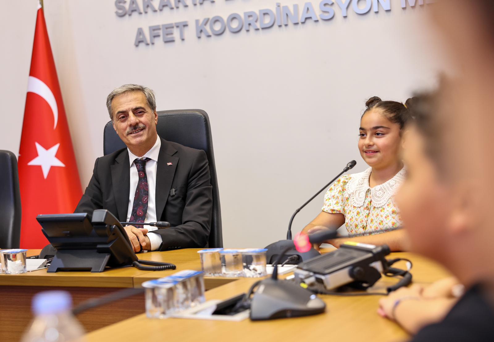 Gazze hareketiyle gönülleri fetheden minikler Yusuf Alemdar’ın misafiri oldu: “Sizlerle gurur duyuyorum”