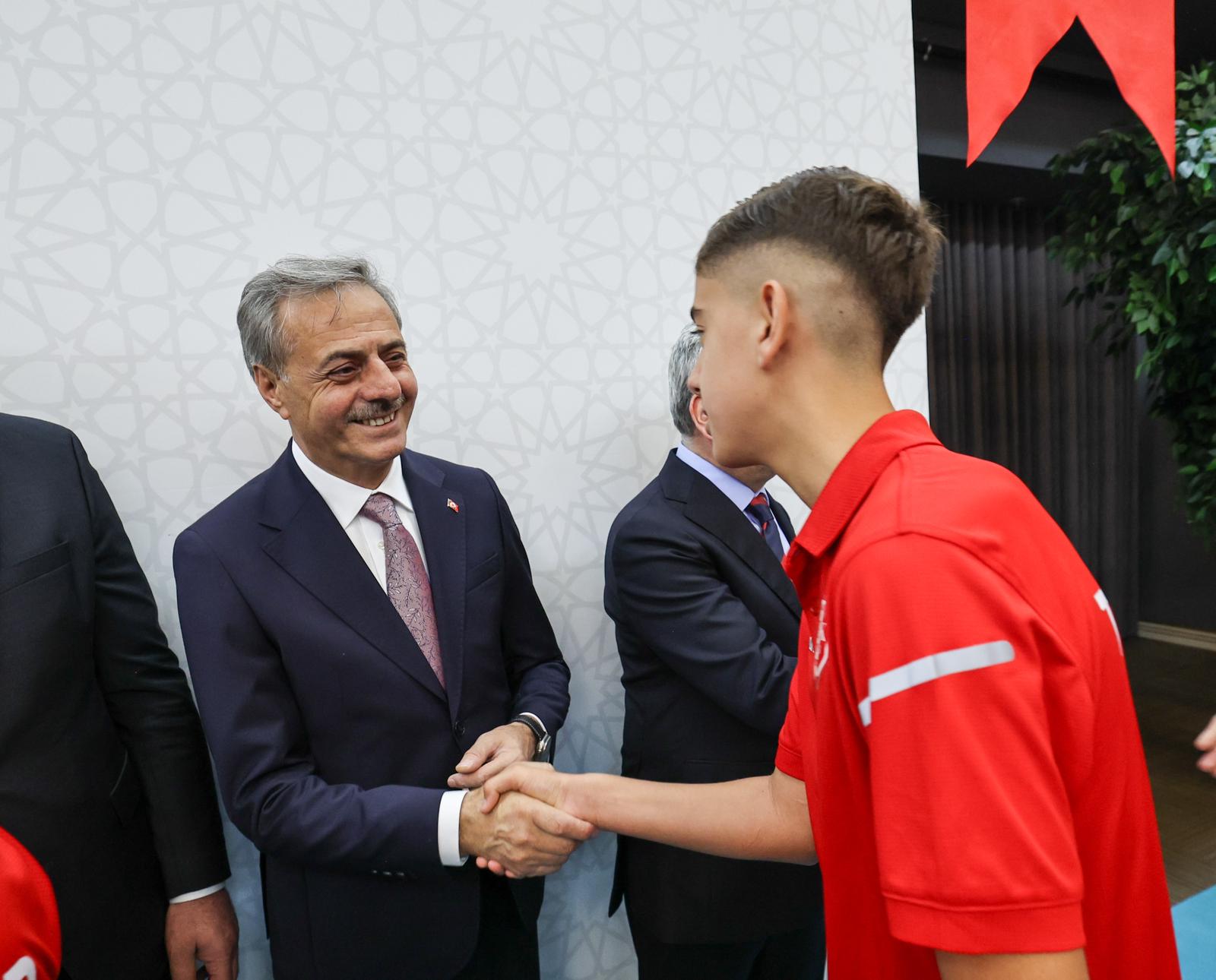 Kurban Bayramımız mübarek olsun