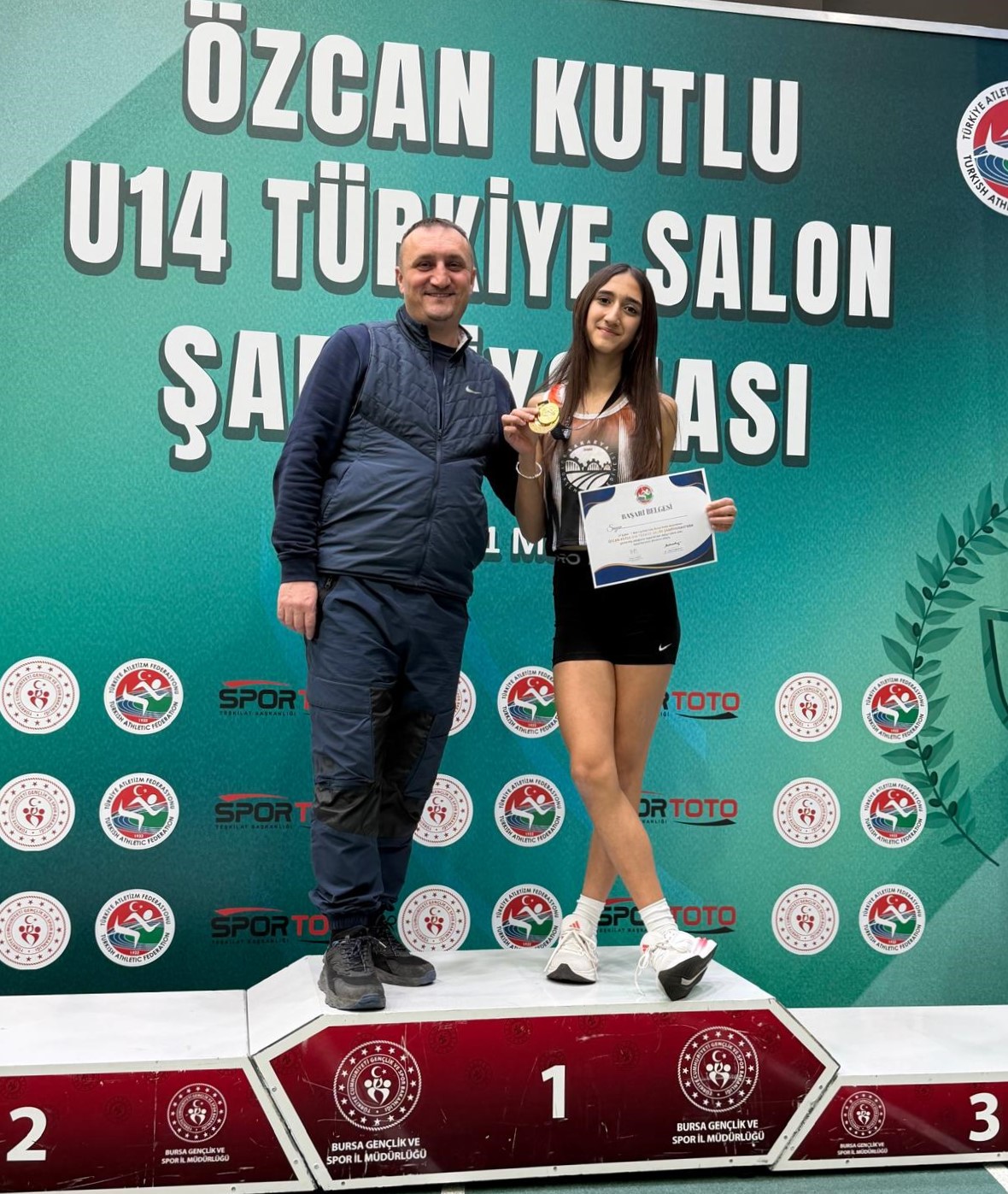 Büyükşehir sporcuları dolu dizgin