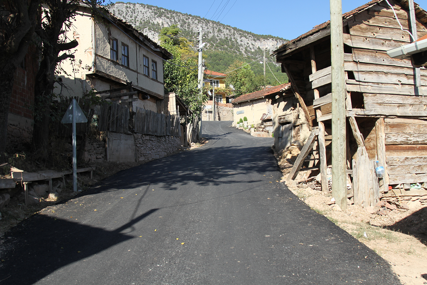 Taraklı’da güzergâhlar Büyükşehir’le yenilendi