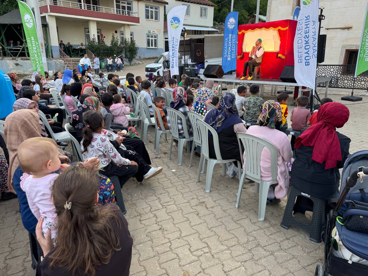 Mahallemde Neşe Var’ın ilk durağı Pamukova oldu