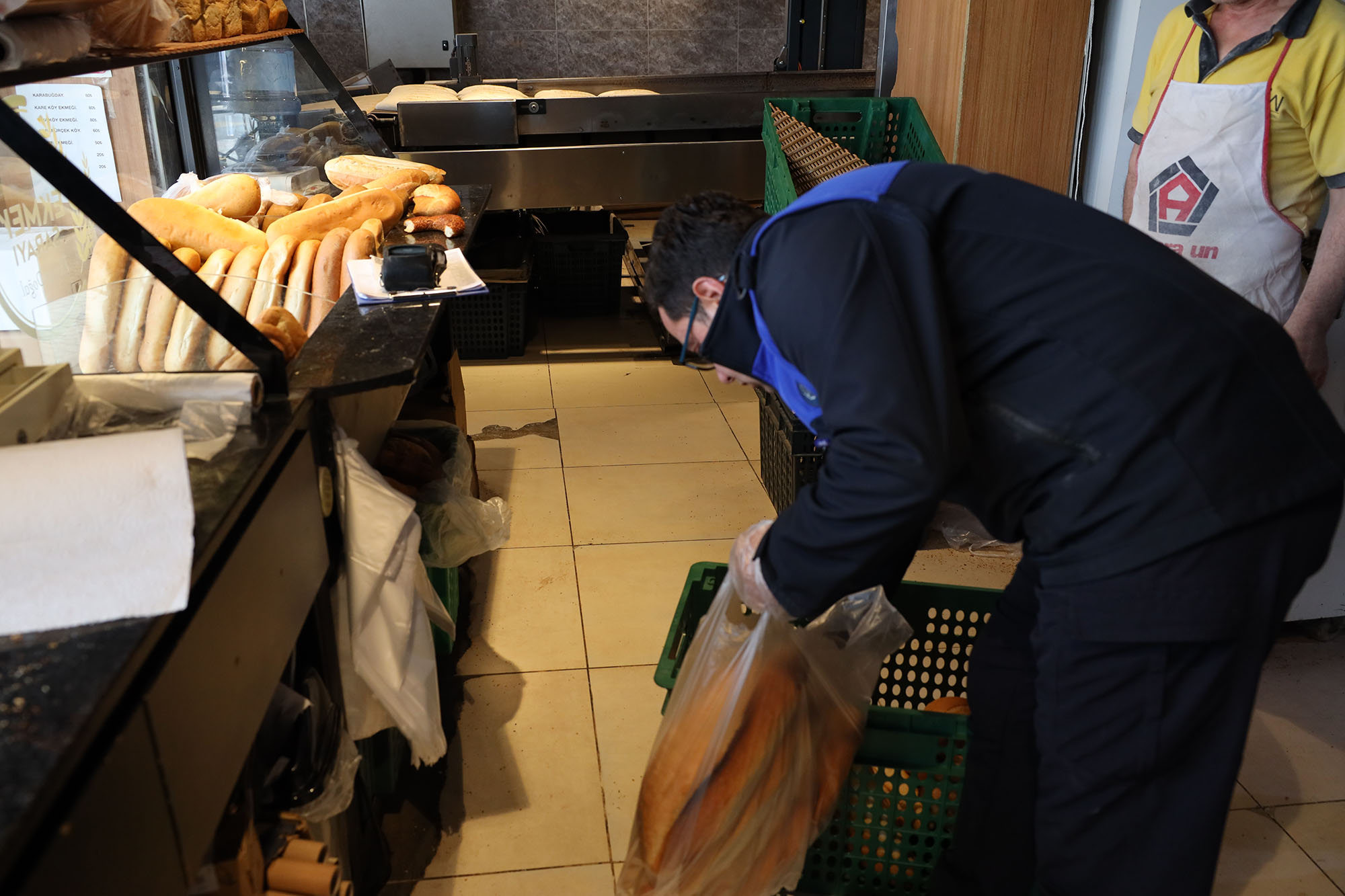 Büyükşehir Zabıtası Ramazan öncesi fırınları tek tek denetledi