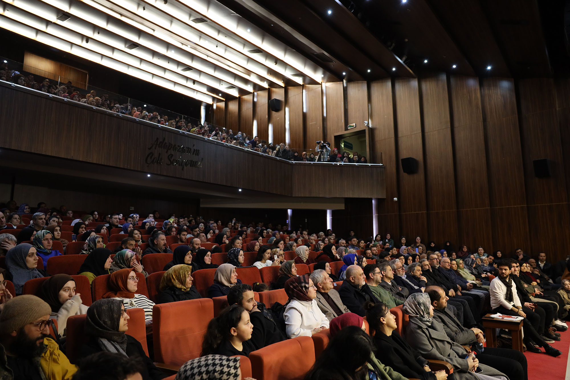 Hayati İnanç Sakarya’da: “Geçmişin en derin hatıraları Ramazan’a aittir”