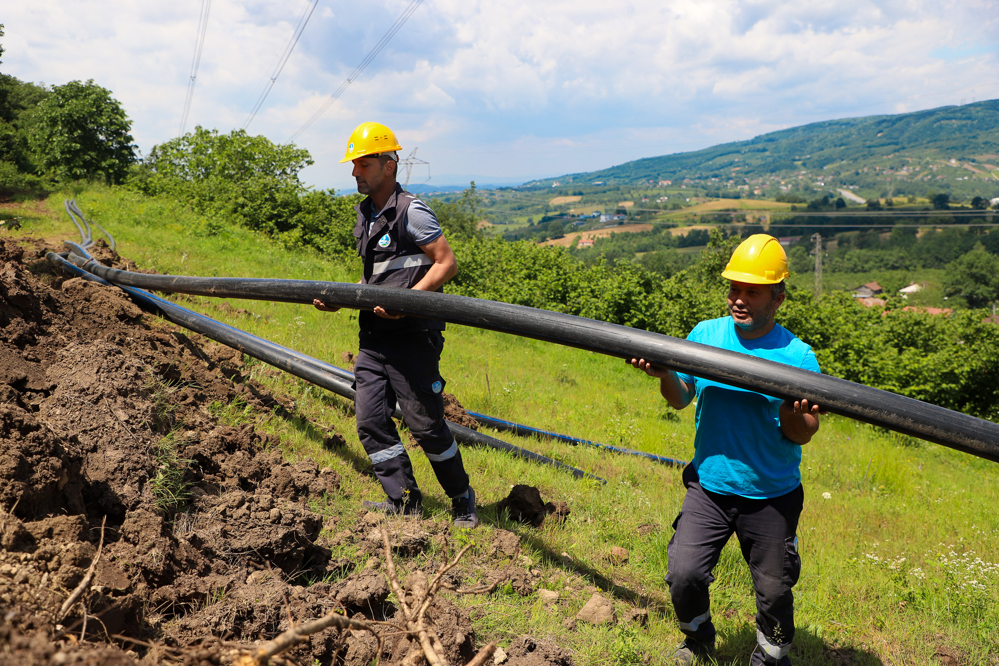 Hendek’in iki mahallesine 3 bin metrelik güçlü altyapı ile kesintisiz içme suyu