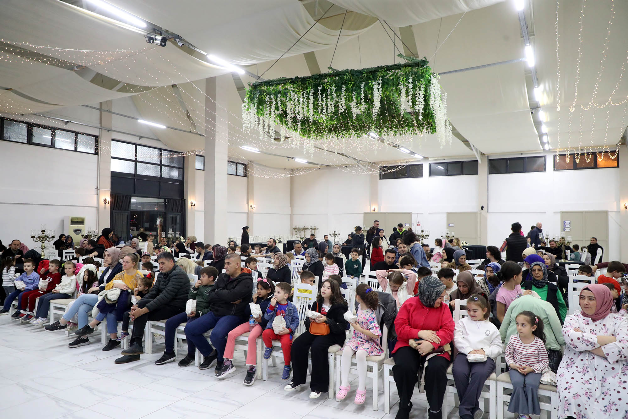 Büyükşehir Söğütlü’de Ramazan şöleni yaşattı