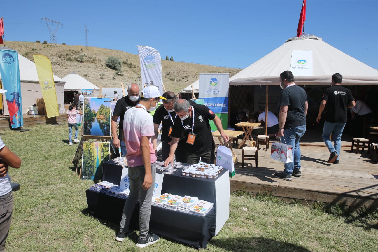 Şehrin değerleri Ahlat’ta tanıtılıyor