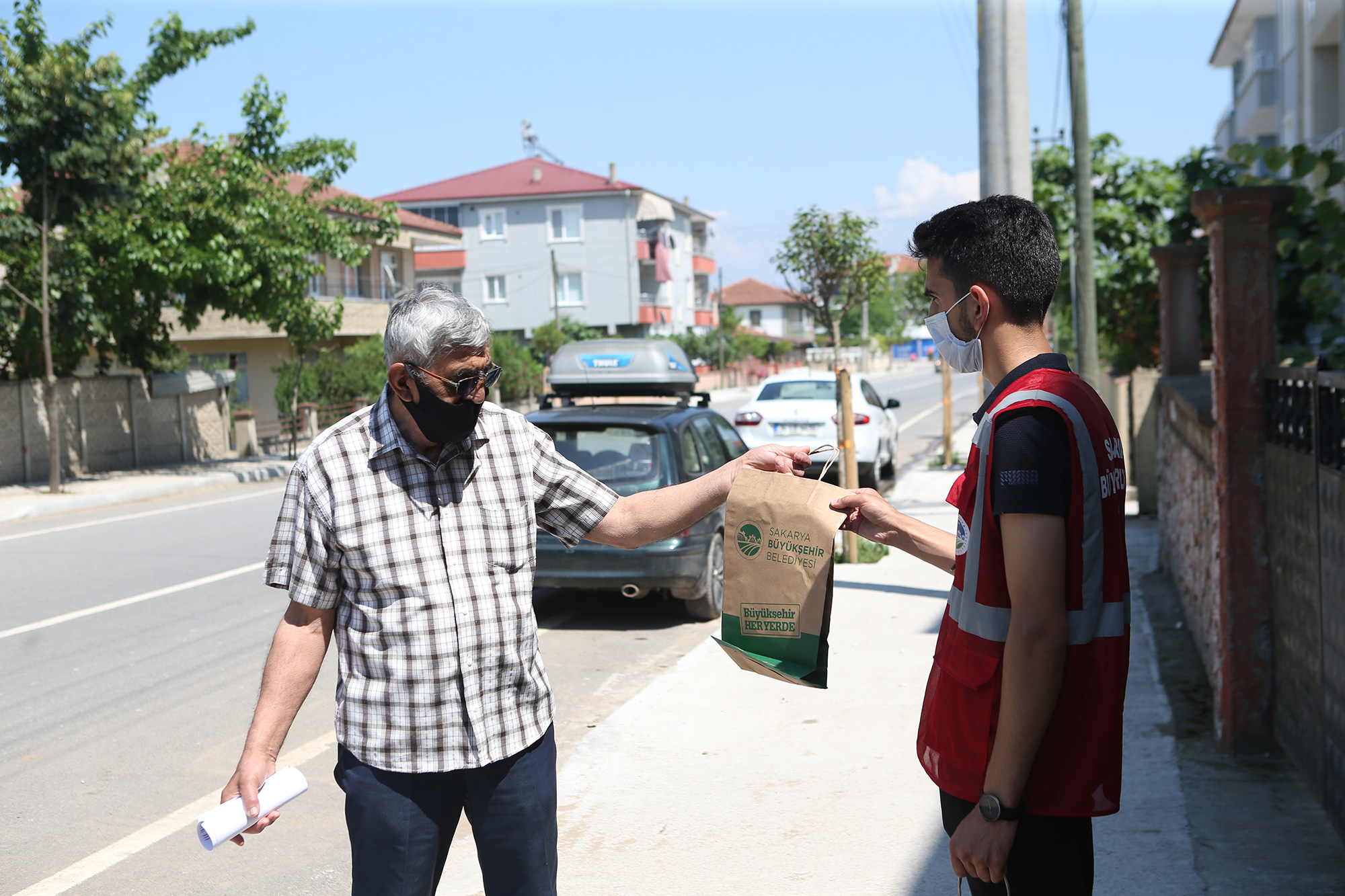 Salgın destek paketleri vatandaşlara ulaşıyor