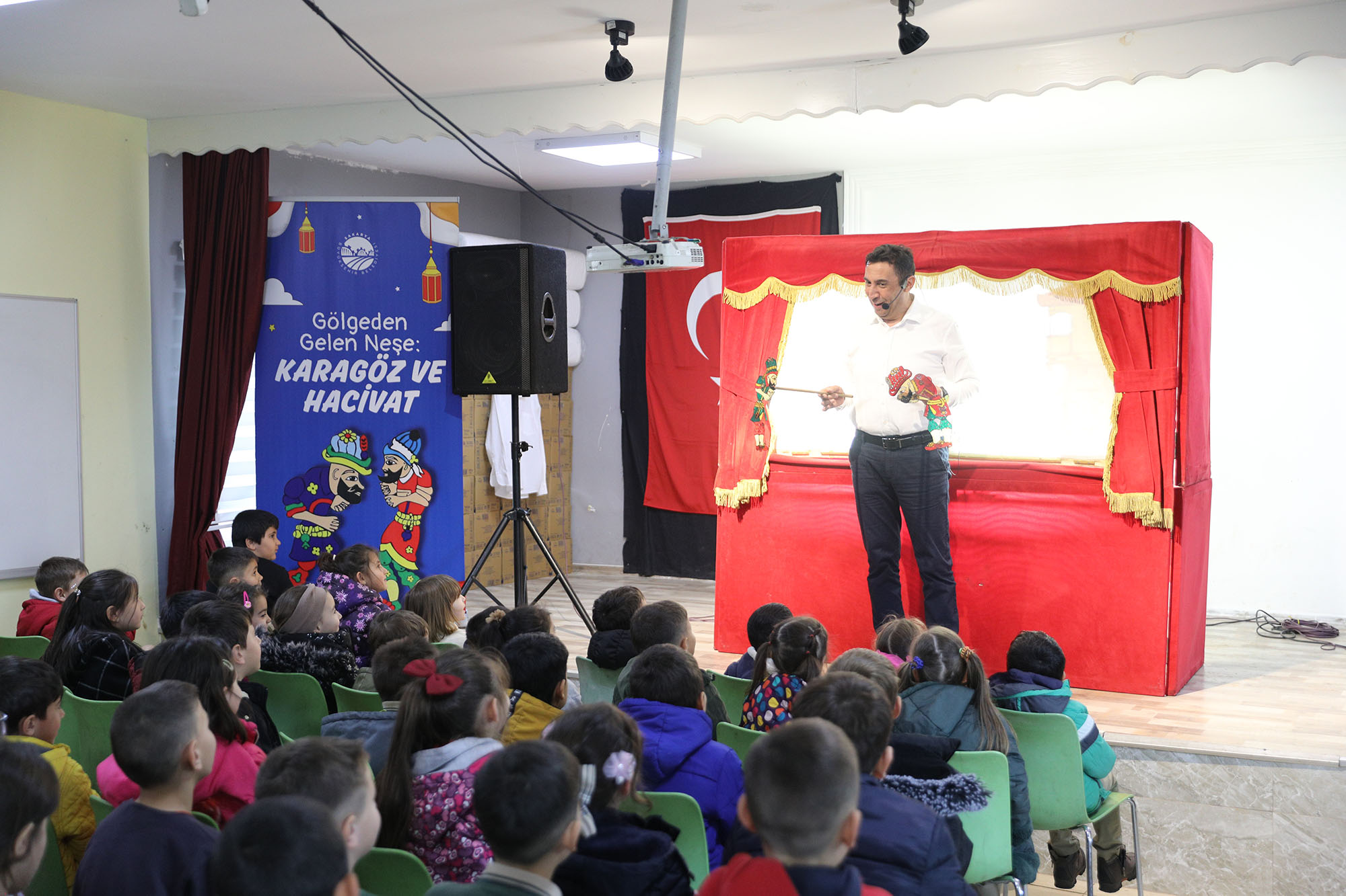 Ramazan’da çocuklar Büyükşehirle neşeye eğlenceye doydu