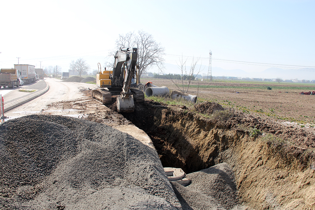 Karaaptiler’in Altyapısı Yenileniyor