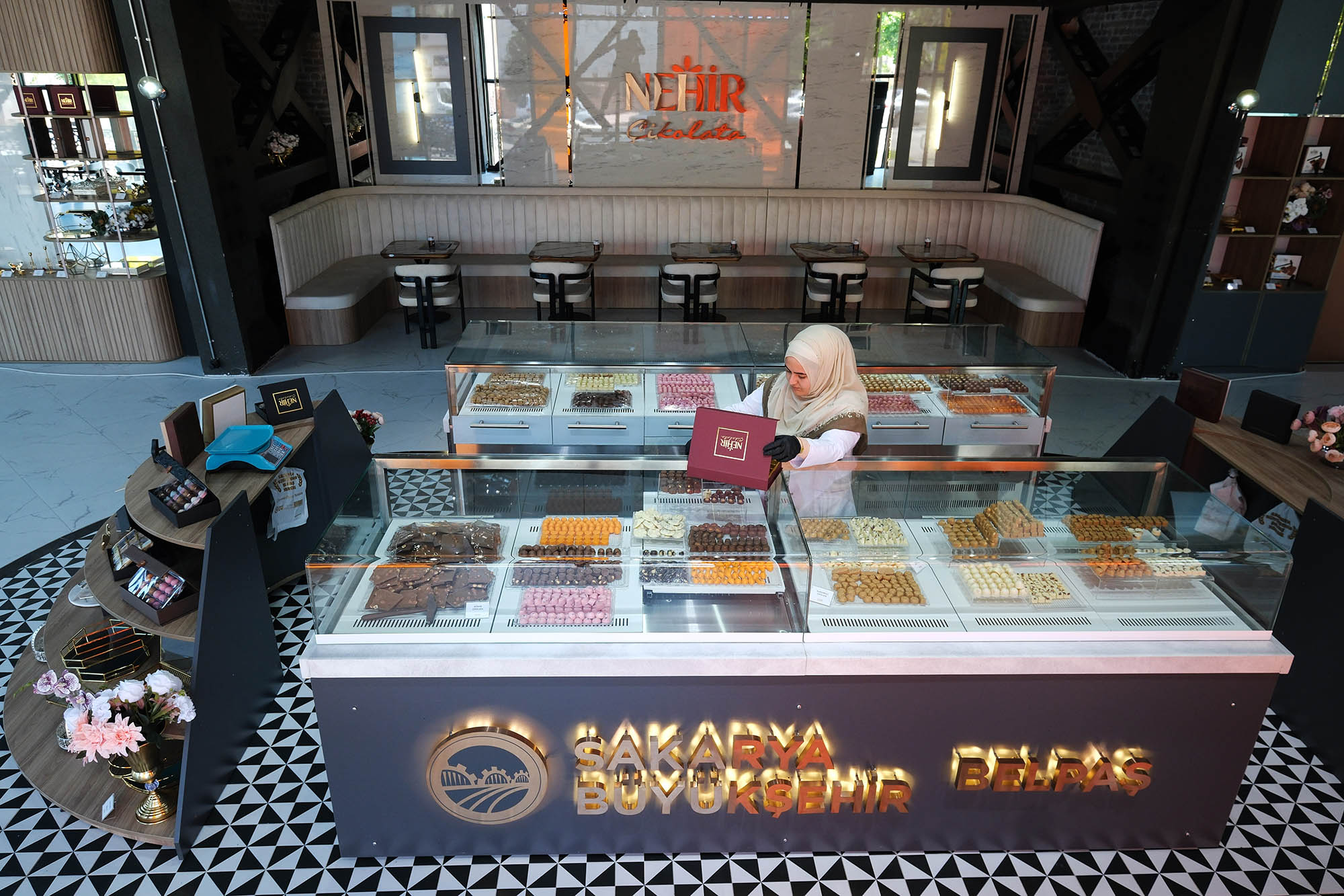 Bayramın tadı, lezzetti “Nehir”