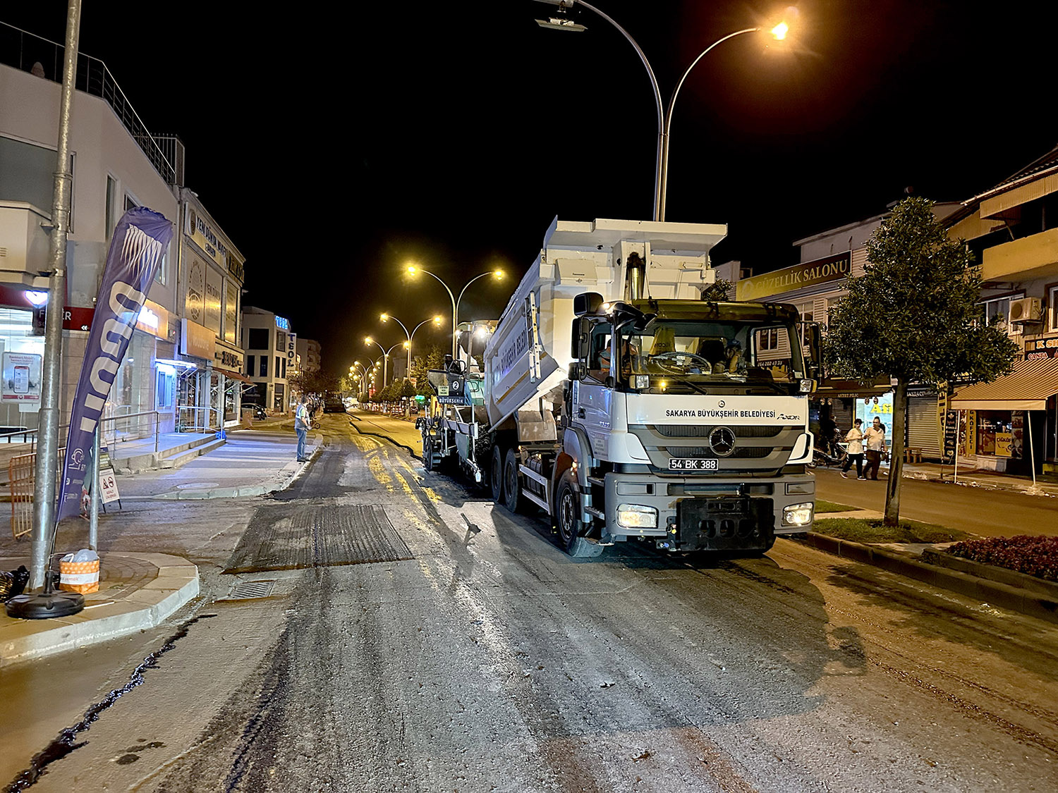 Saraybosna Caddesi’nde yenileme çalışmaları tamamlandı