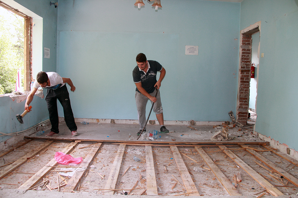 “Yeni Şair ve Yazarların Adresi Olacak”