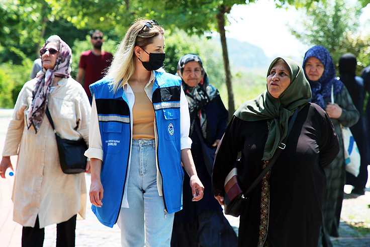 Büyükşehir YADEM en zor anlarda yaşlıların yanında