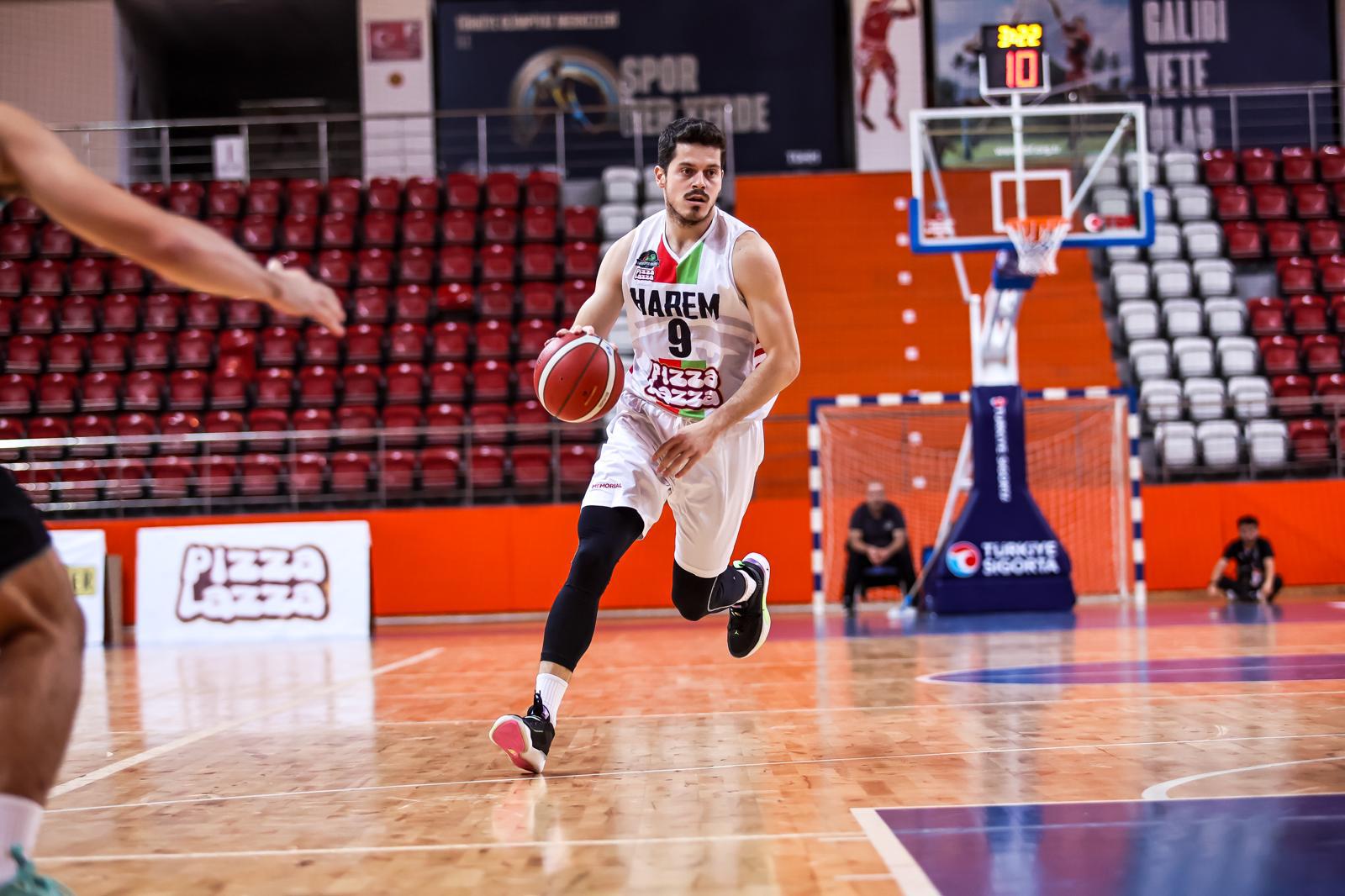 Tecrübeli forvet Büyükşehir Basketbol’da
