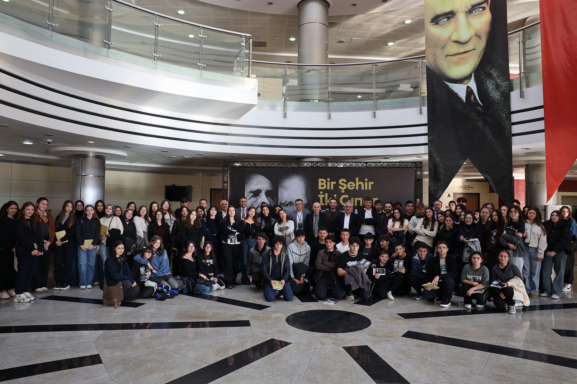 Necati Mert ve Adapazarı: Bir büyük çınar ve yaşayan koca bir miras…