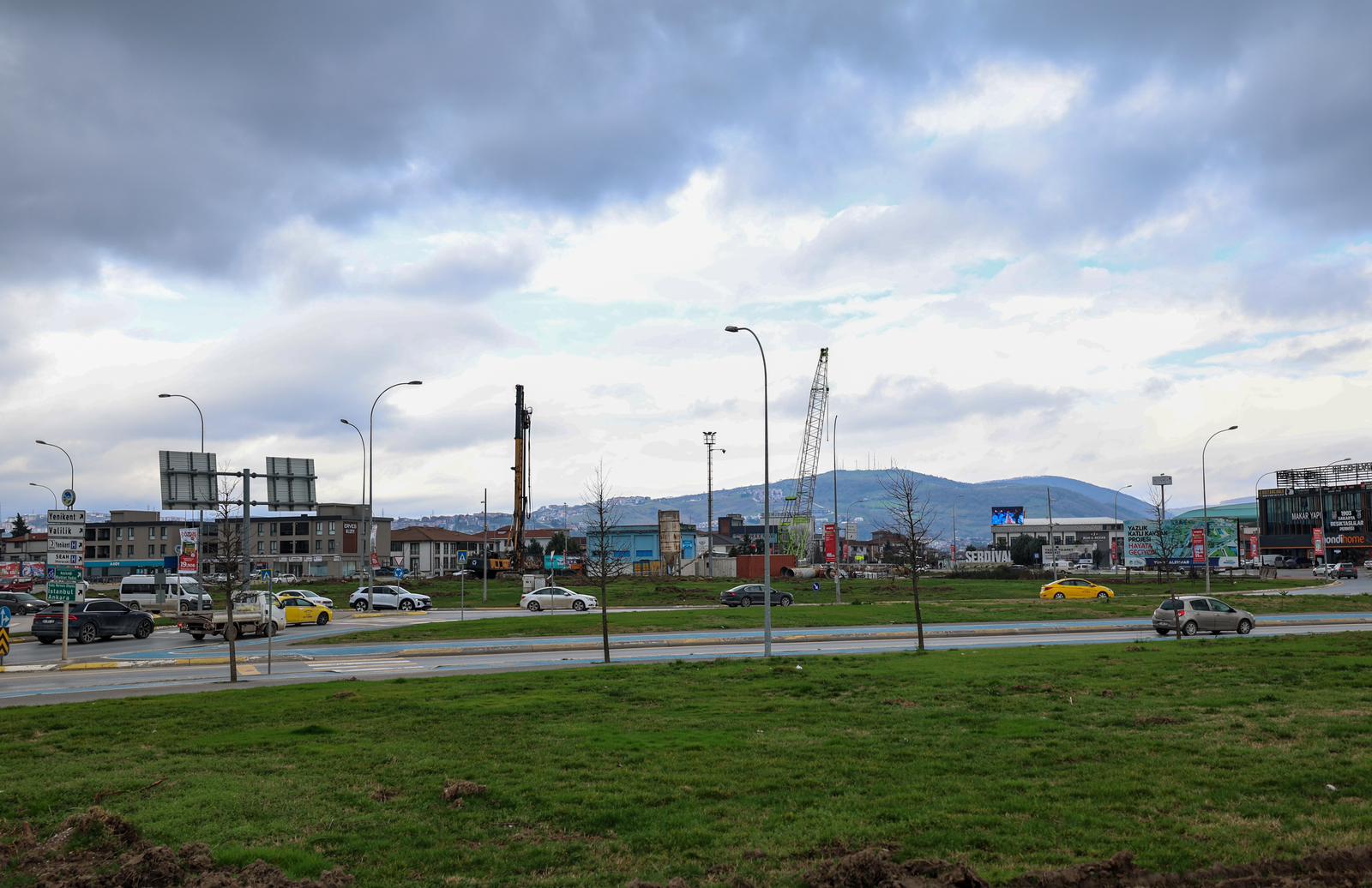 Yazlık Katlı Kavşağı’nda çalışmalar başladı