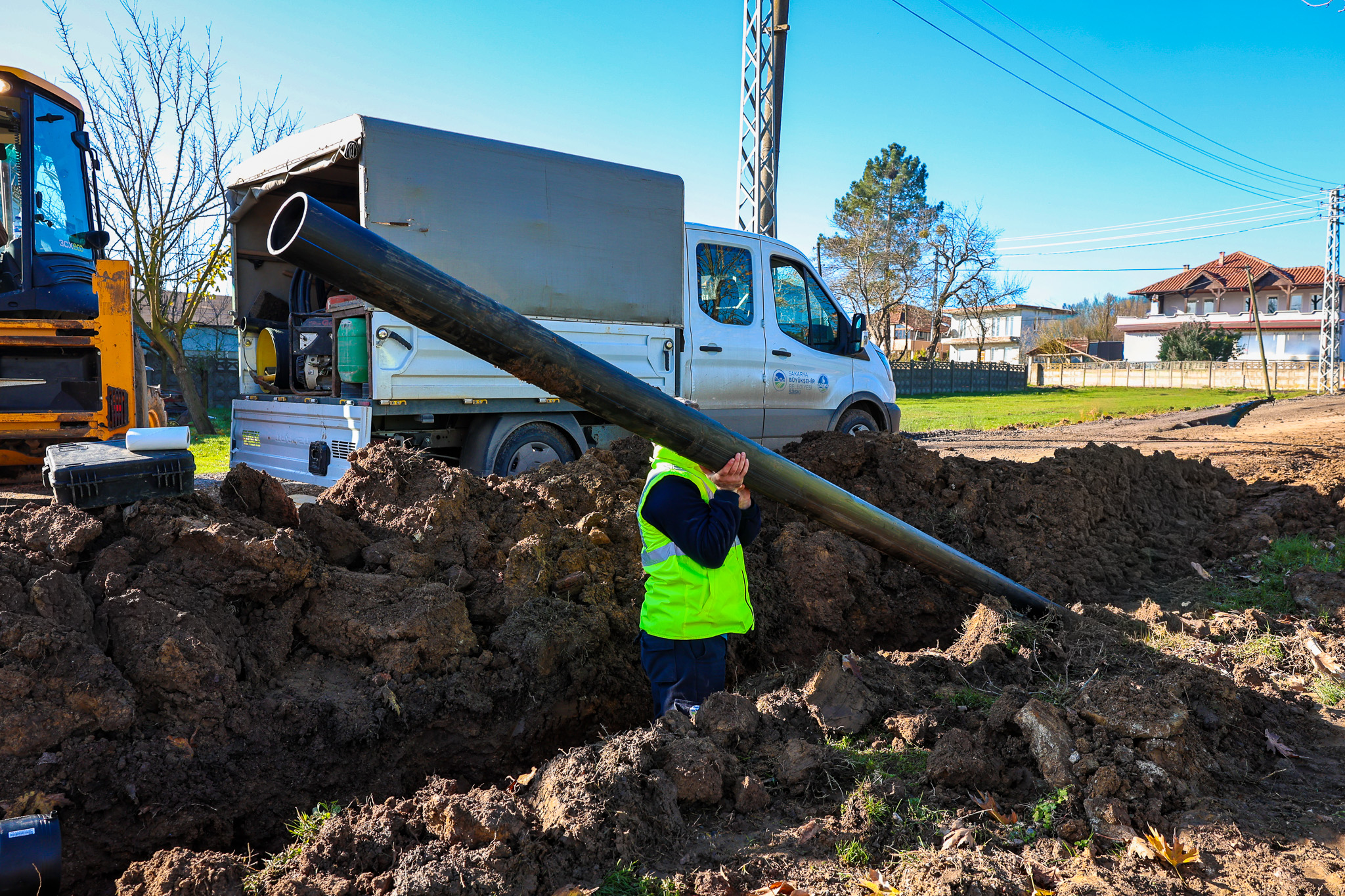 5 kilometrelik yeni hat Söğütlü Yeniköy’ün içme su geleceğinin teminatı olacak