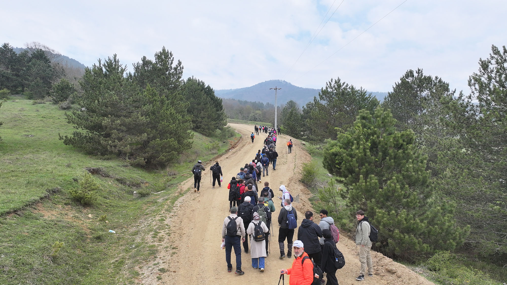 Doğada en güzel keşif yine Büyükşehirle başladı: Kıranyurt’ta baharın büyüleyici görüntüsü 