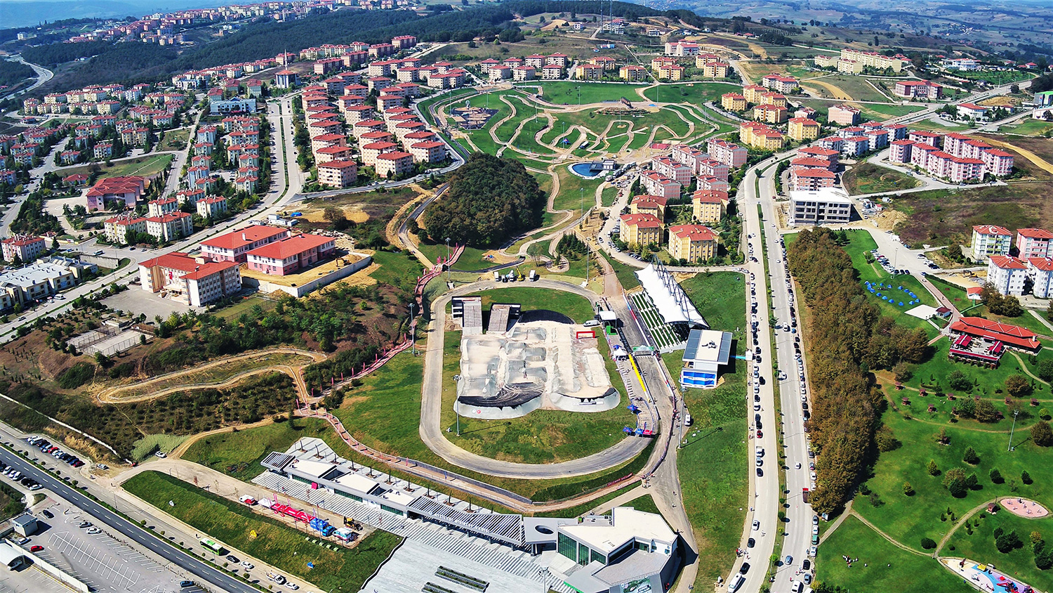 BMX Dünya Kupası Ayçiçeği Bisiklet Vadisi’nde