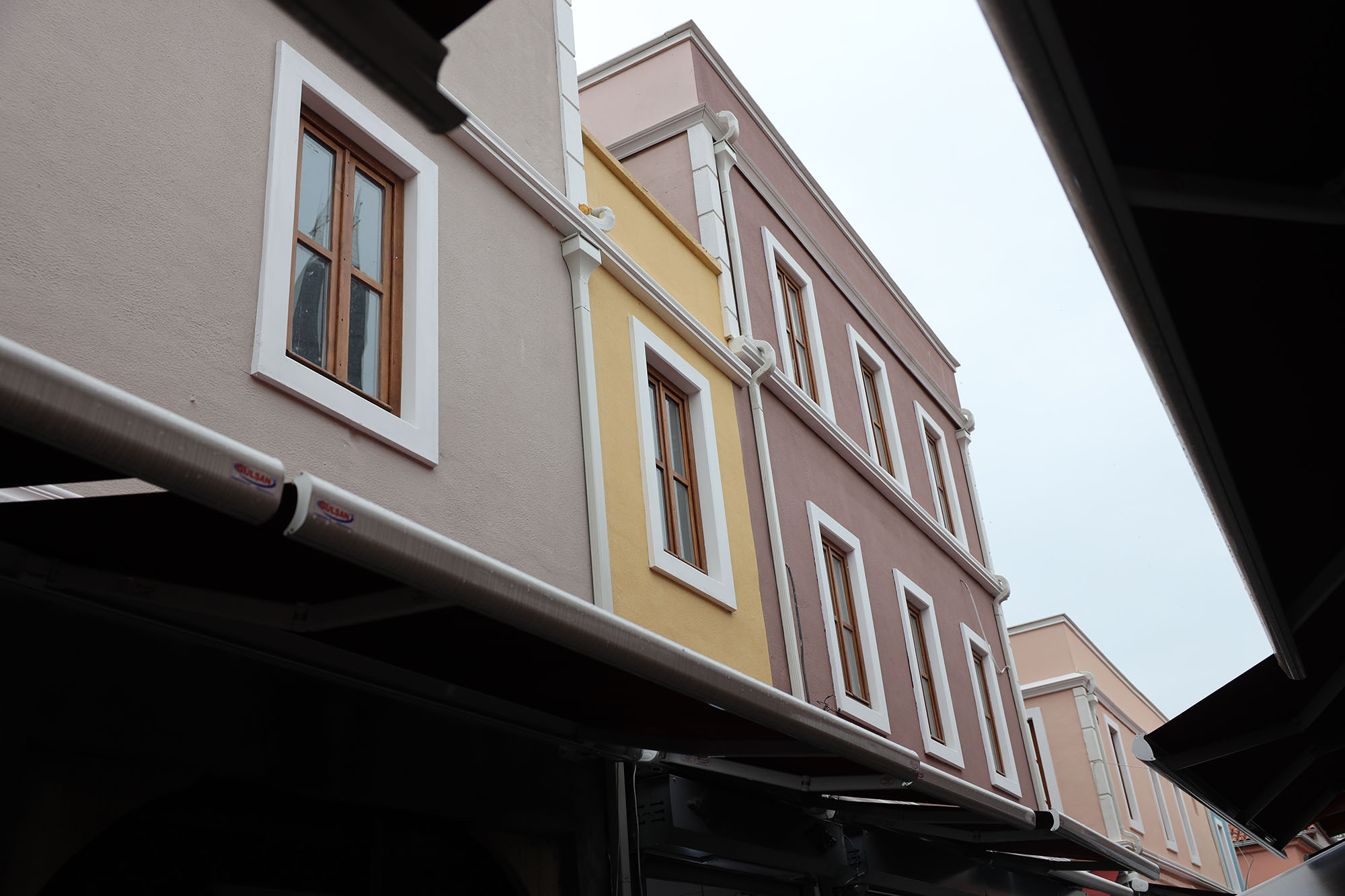 Uzunçarşı’nın tamamı artık yepyeni bir yüze kavuşuyor: Başkan Alemdar, son etap için ihale tarihini açıkladı