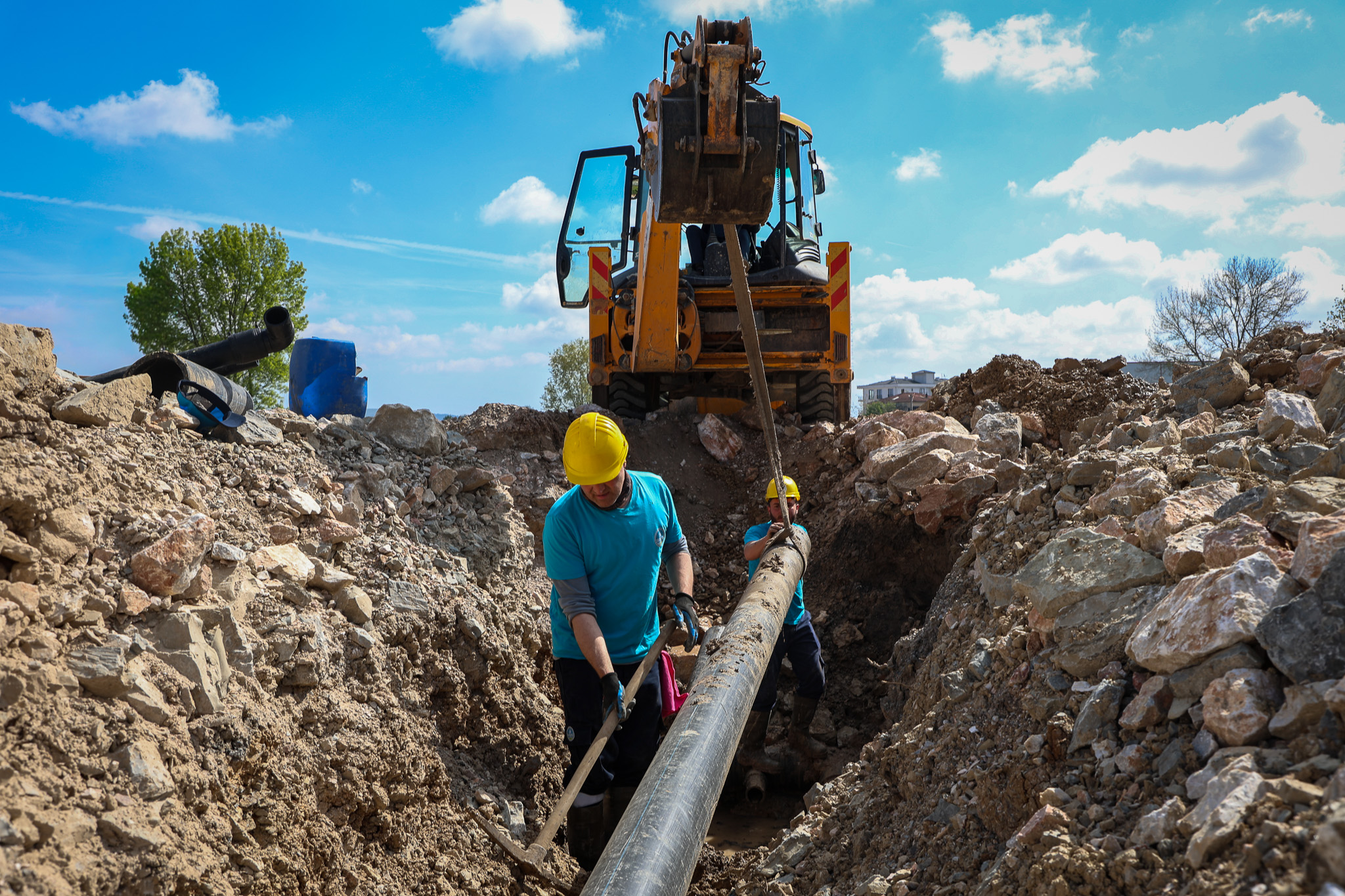 Yazlık’ın trafik yükünü azaltacak yola SASKİ’den güçlü altyapı desteği
