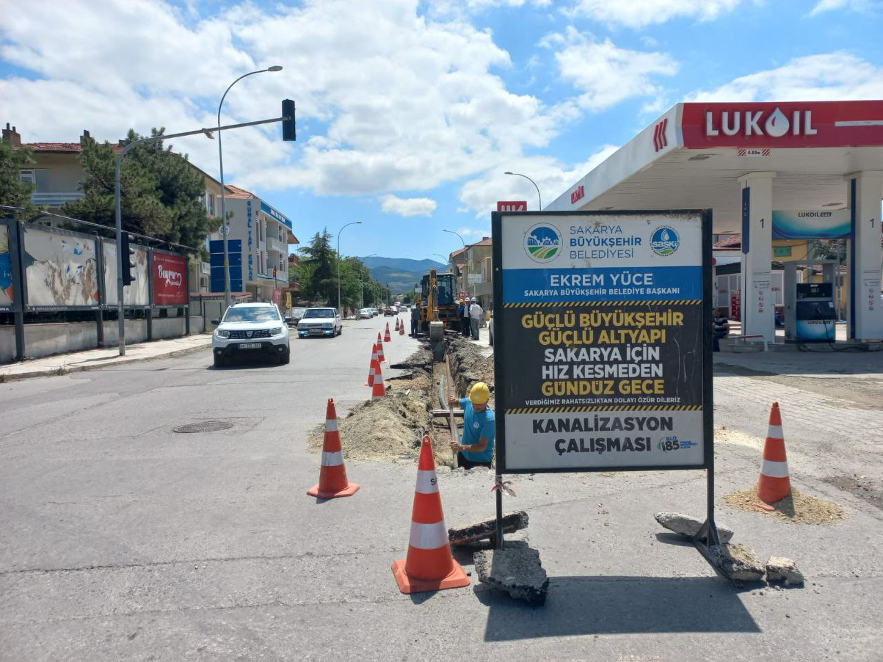 Geyve Konyalı Alibey Caddesi’nin içmesuyu altyapısı yenileniyor