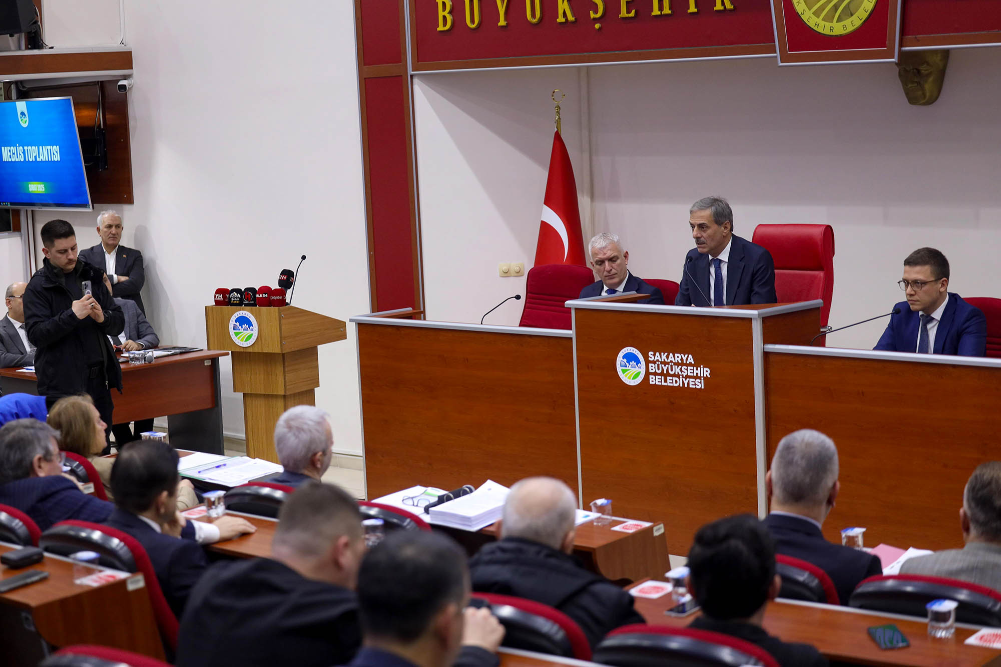Yusuf Alemdar’dan mecliste dönüşümle ilgili net mesaj: “Kararlıyız bu yoldan dönmeyeceğiz”