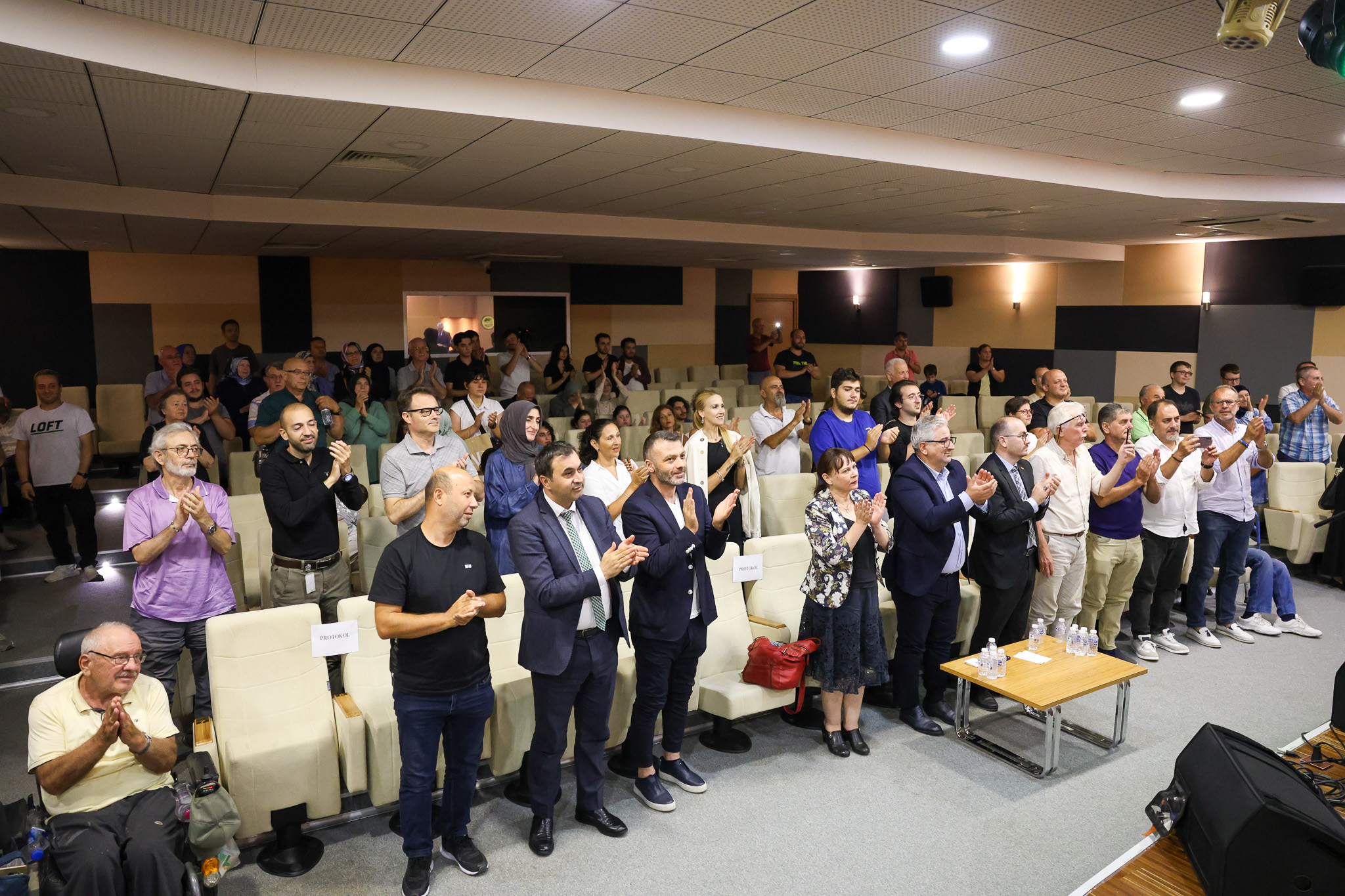 Ziya Taşkent anısına adını taşıyan salonda unutulmaz bir gece