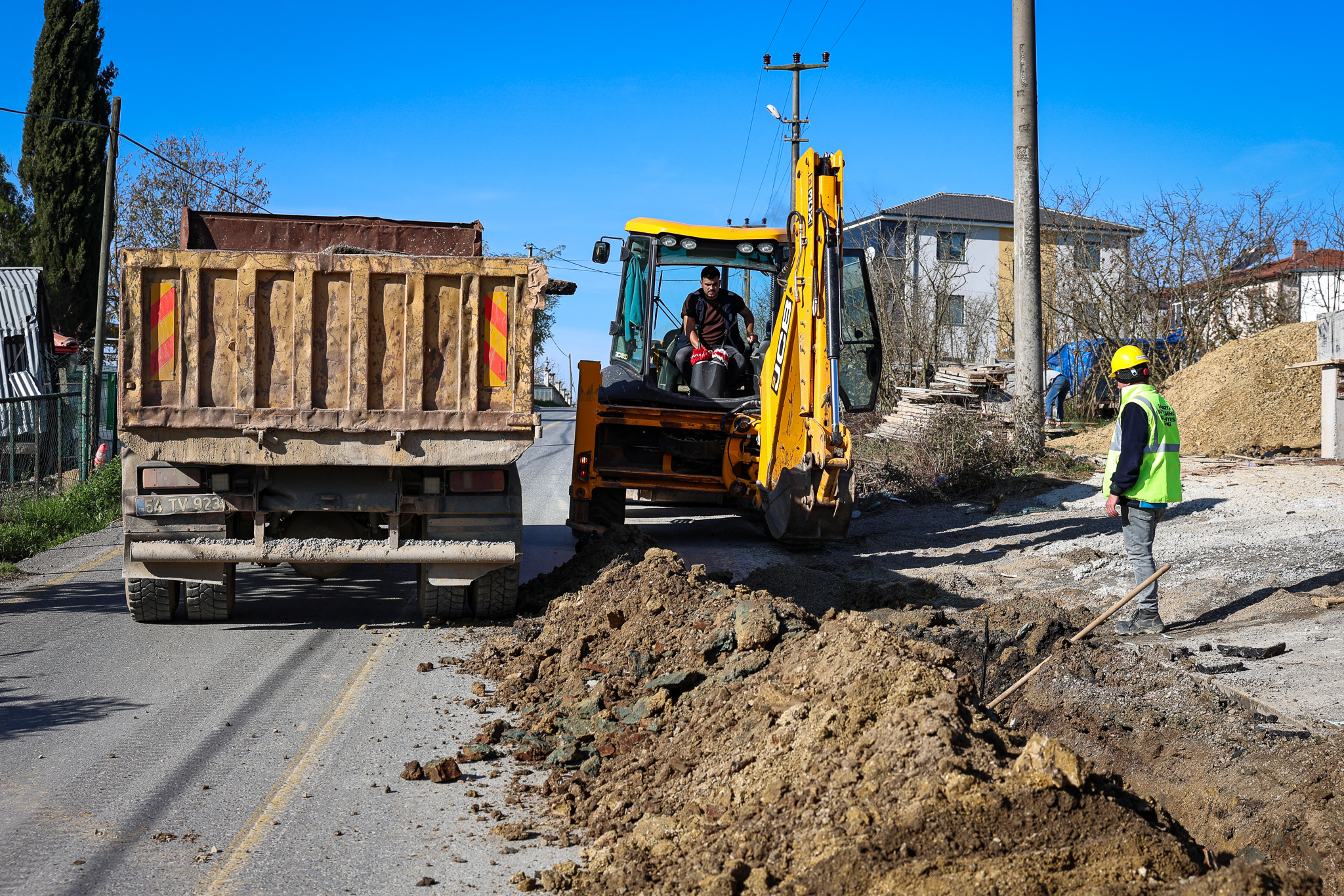 5 kilometrelik hat ile Yeni Mahalle’de kayıp - kaçağa geçit yok