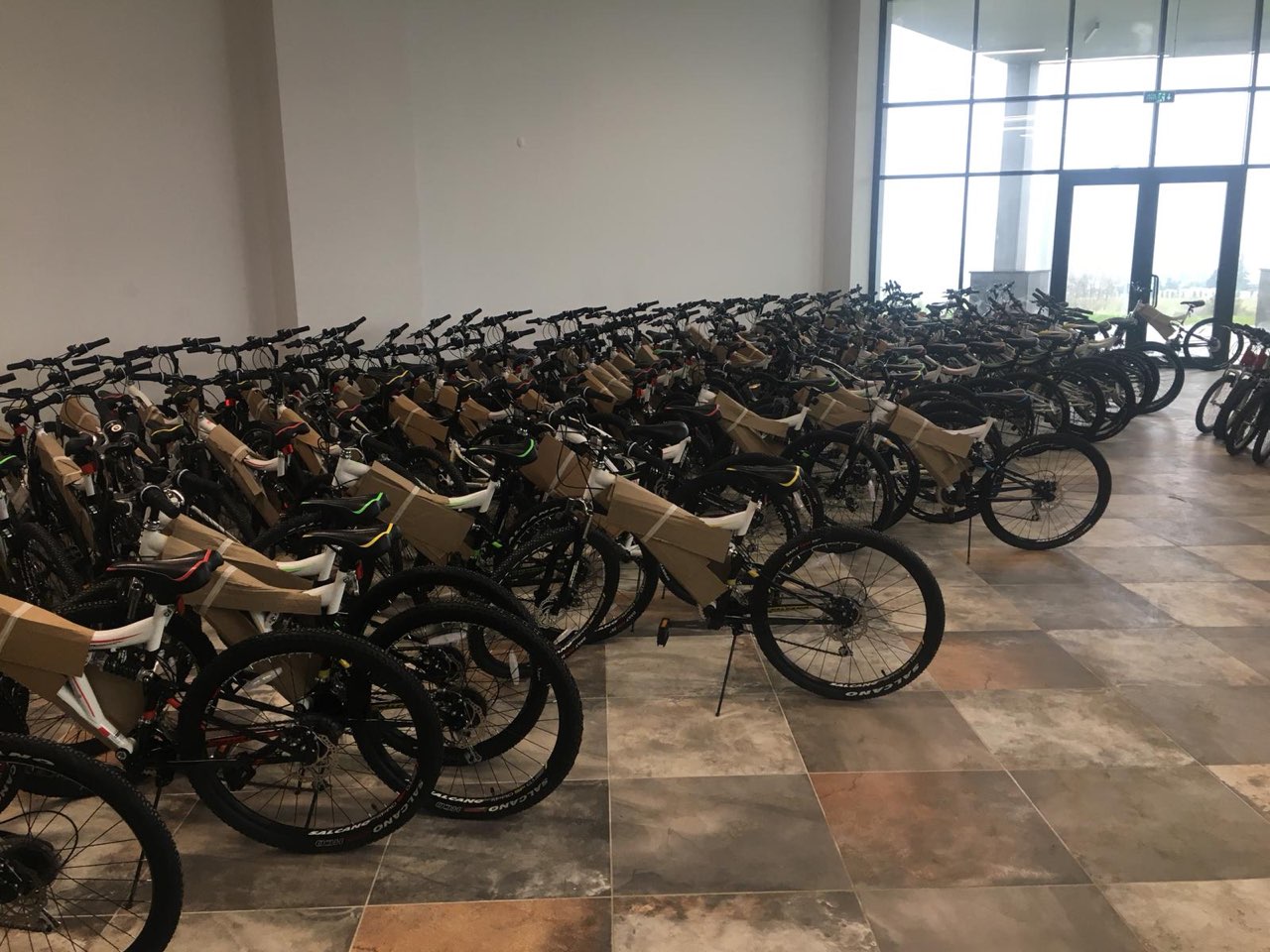 300 bisiklet sahiplerini buldu