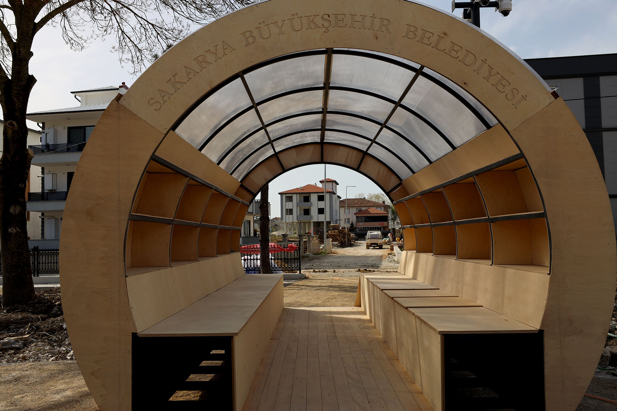 Kaynarca yeni buluşma noktasına kavuşuyor: Satranç alanı, ayak tenisi, tırmanma alanı, kaykay pisti…