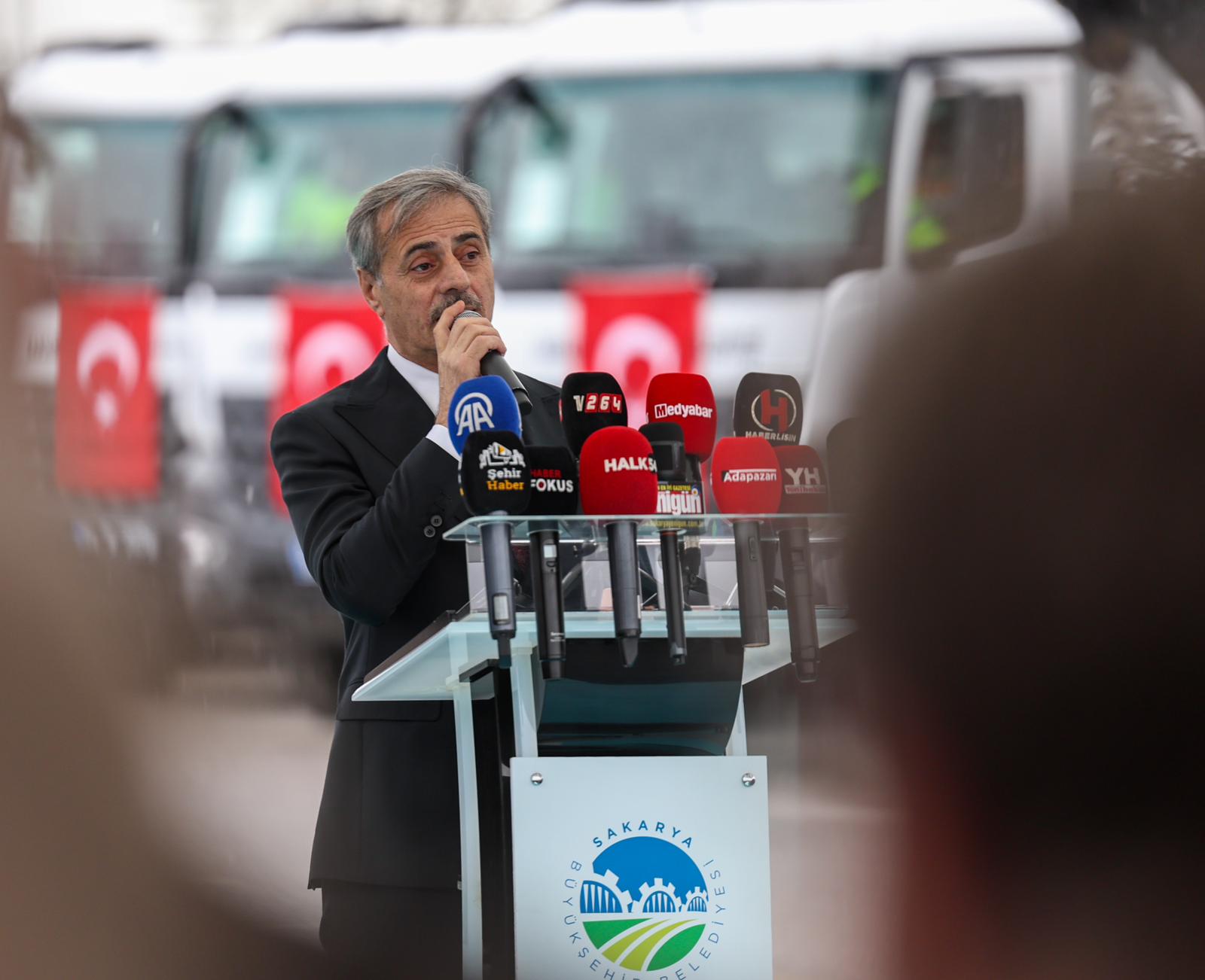 Büyükşehir’den Sakarya'ya hizmet için 484 milyon TL ile 59 araçlık dev yatırım