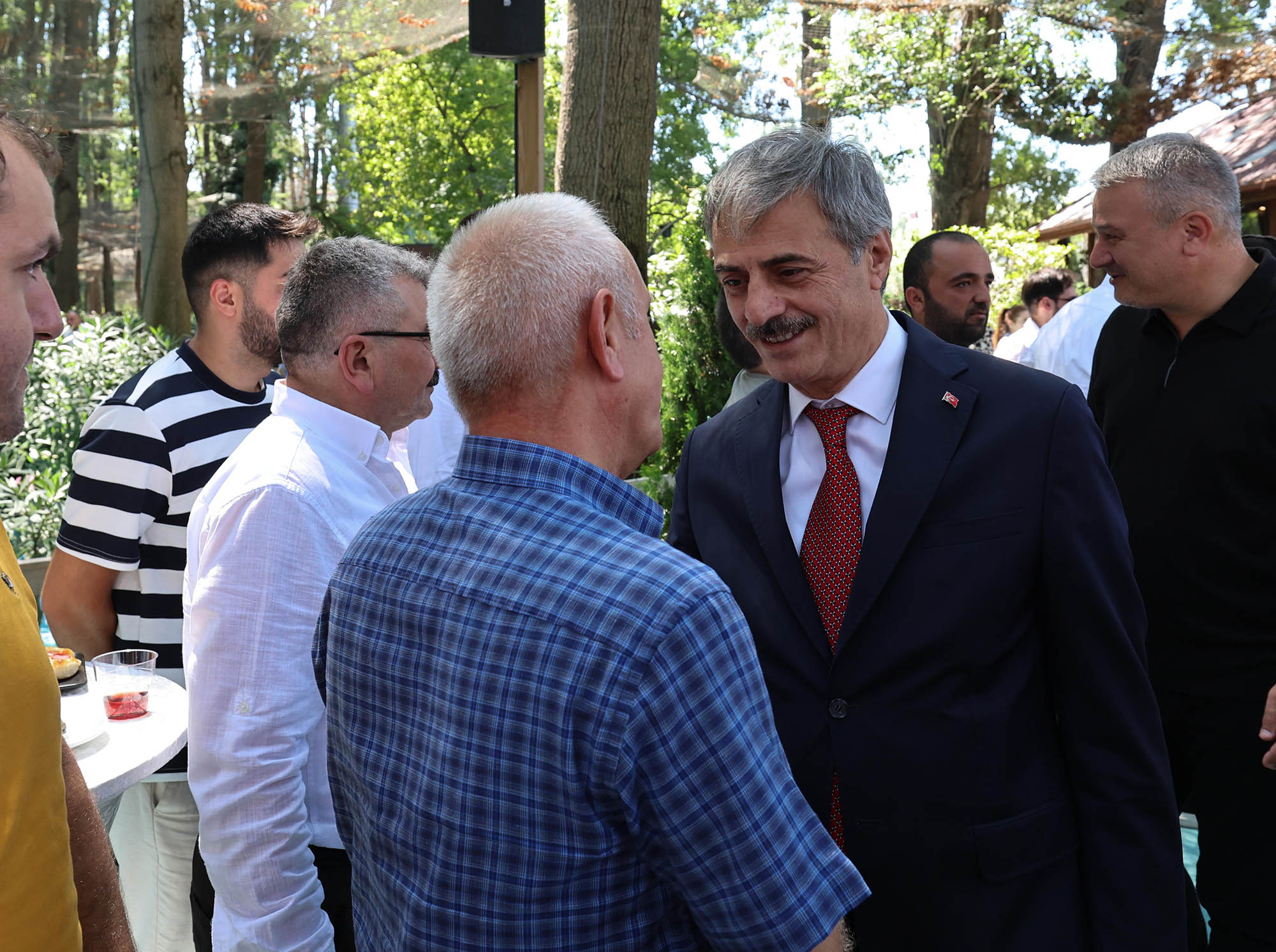 “AK Parti, ülkesi ve milleti için canını hiçe sayanların kurduğu bir partidir”