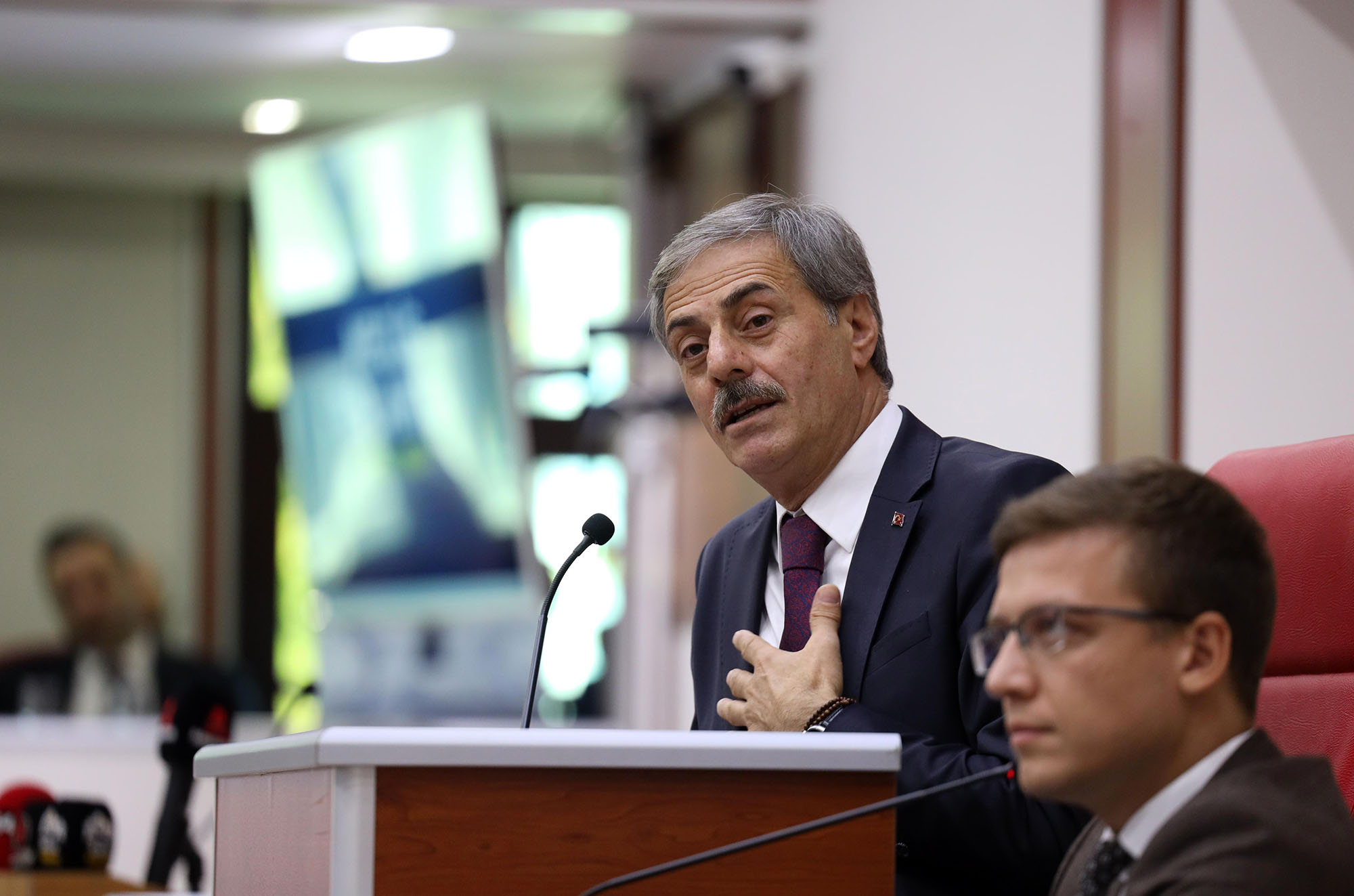 Alemdar, mecliste Sakaryaspor’la ilgili net konuştu: “Bu şehri sevenler Sakaryaspor’a sahip çıkacak”